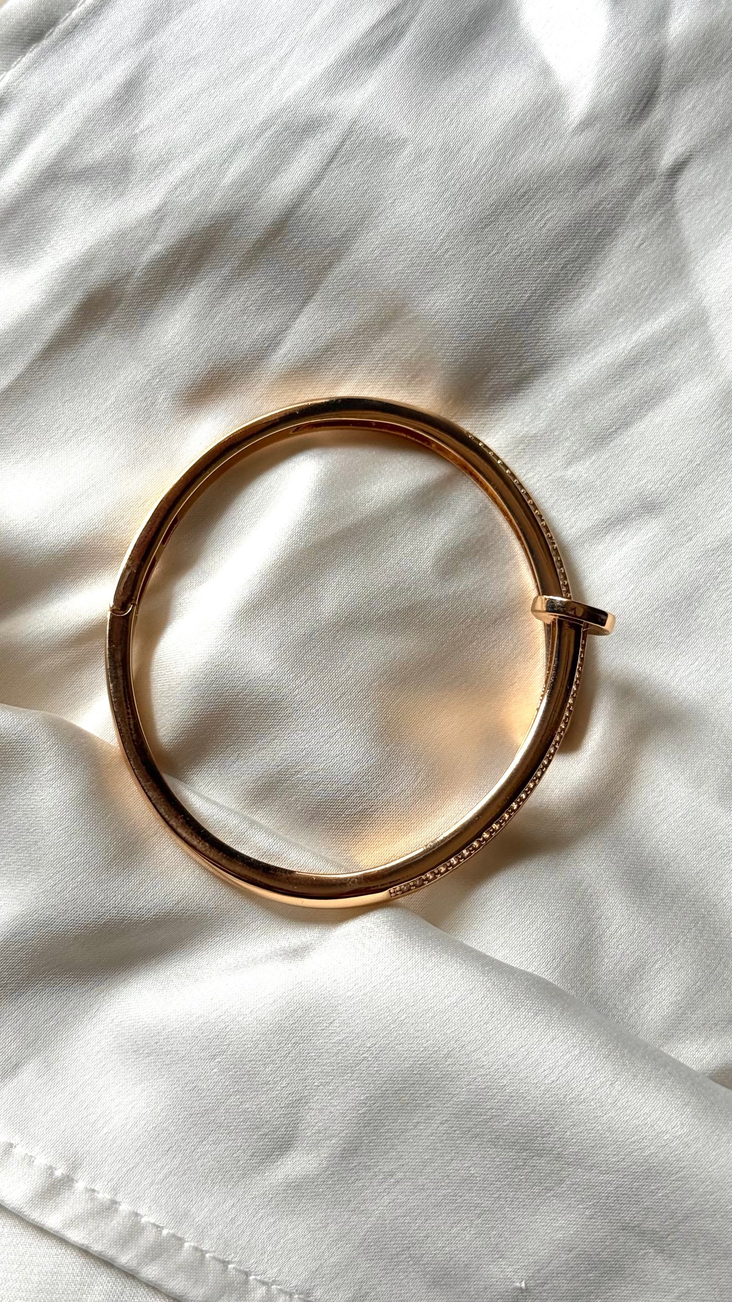 Pave-Accented Nail bracelet (gold)