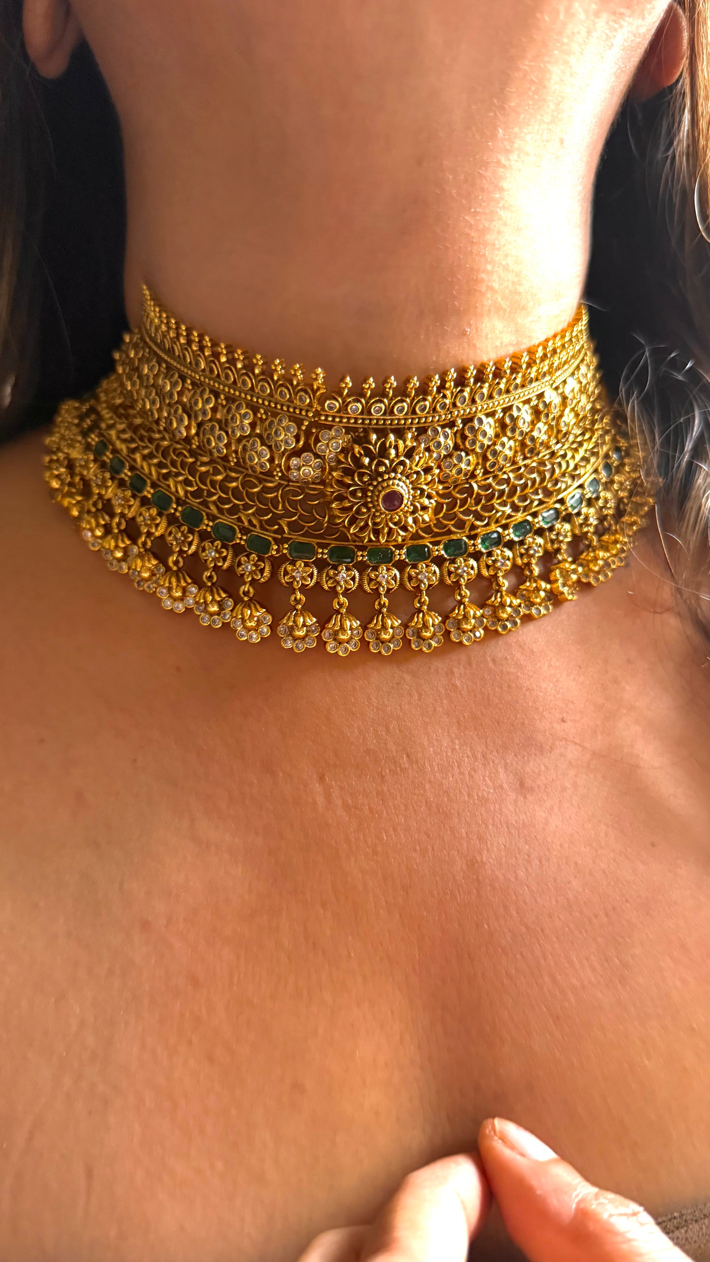Emerald South inspired choker necklace