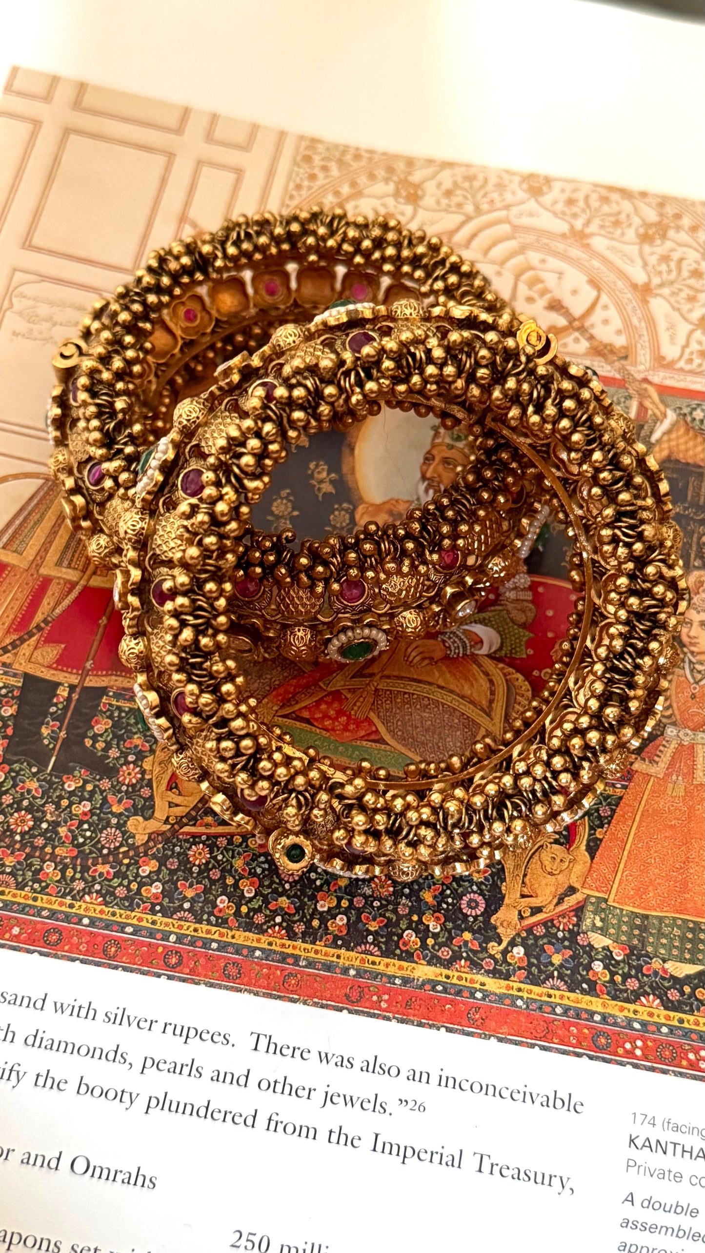 Emerald & rani pink rajwada openable bangle