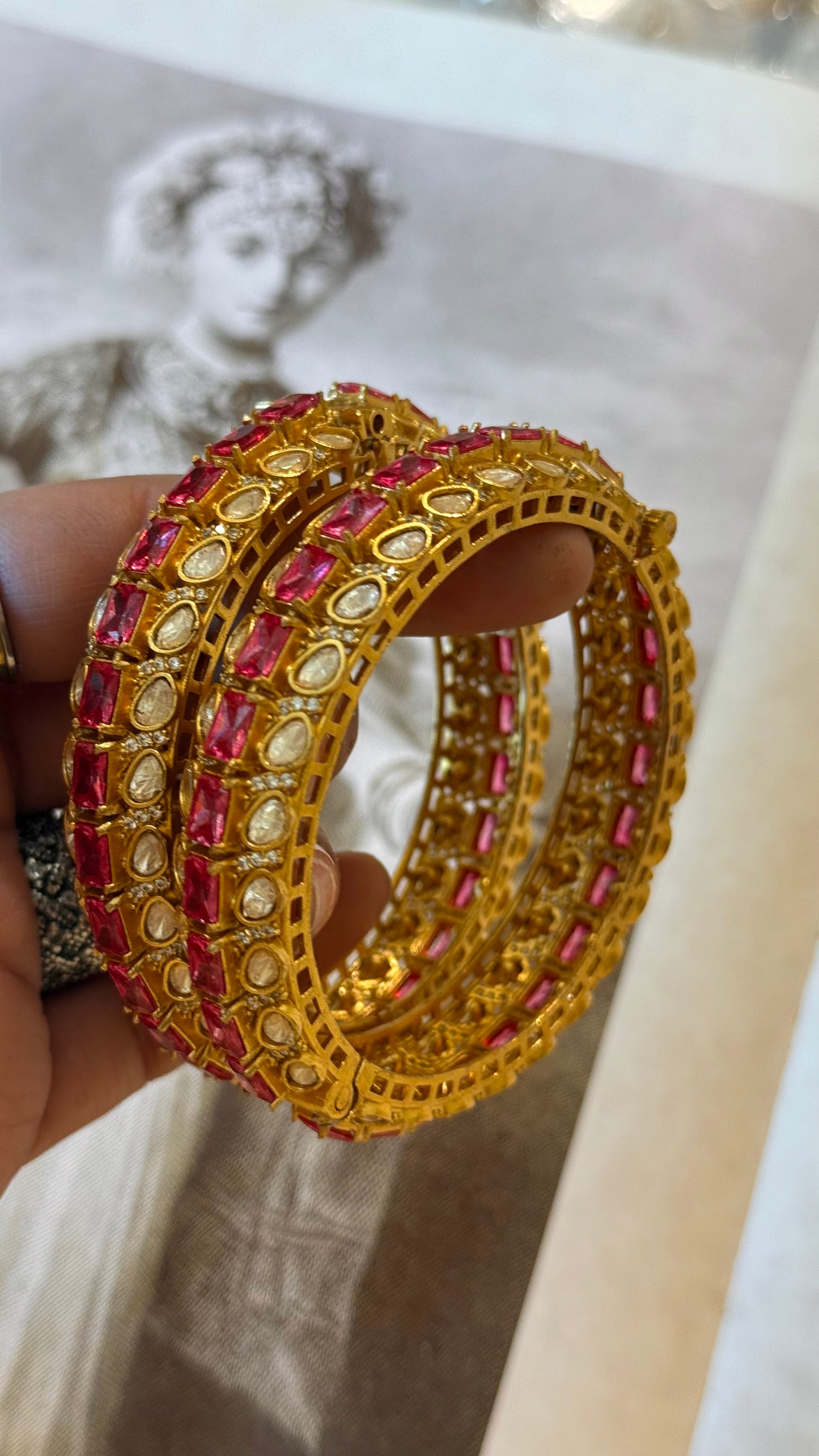 Rani pink lv polki bangles