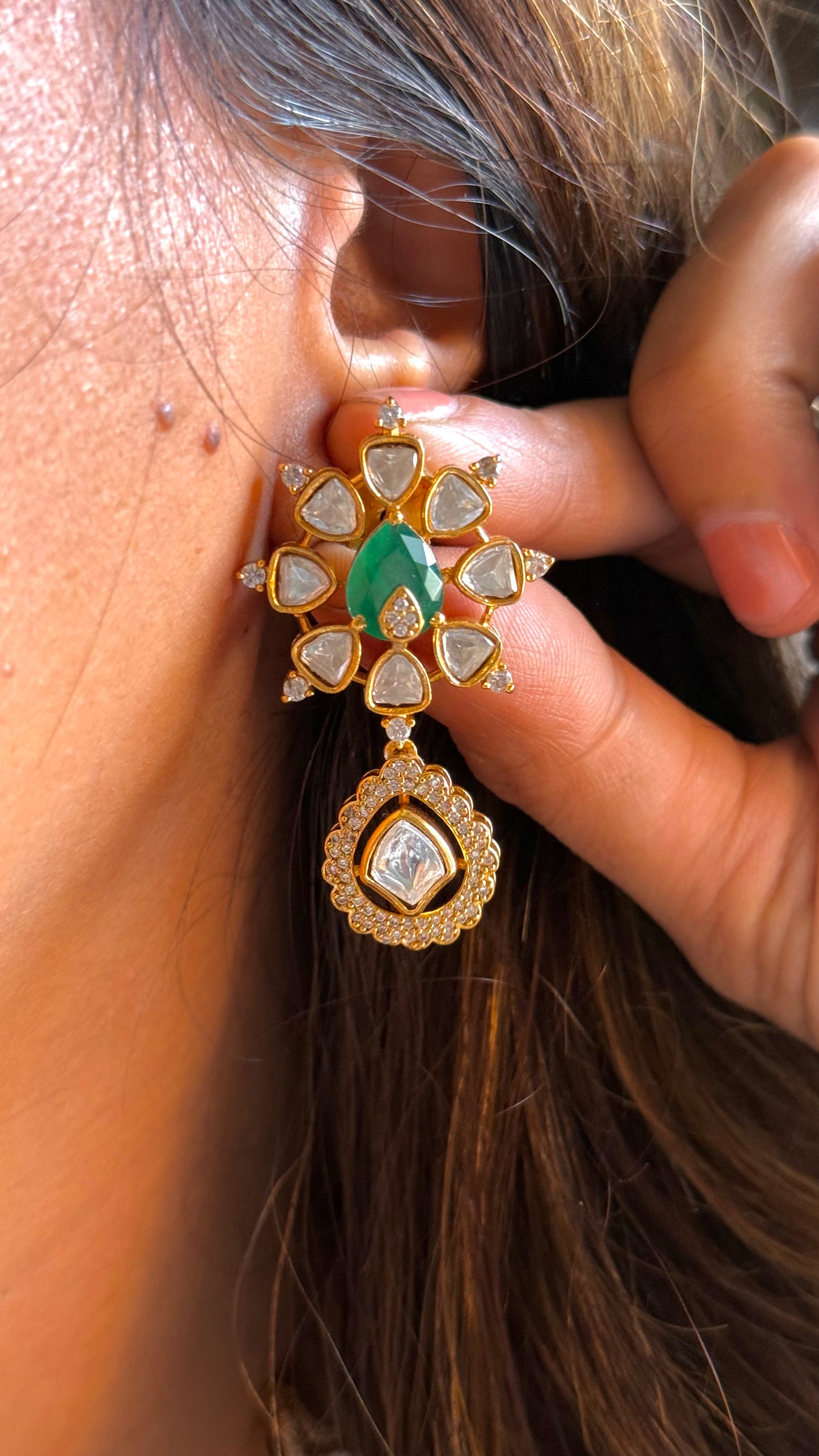 Emerald Designer Collar Necklace