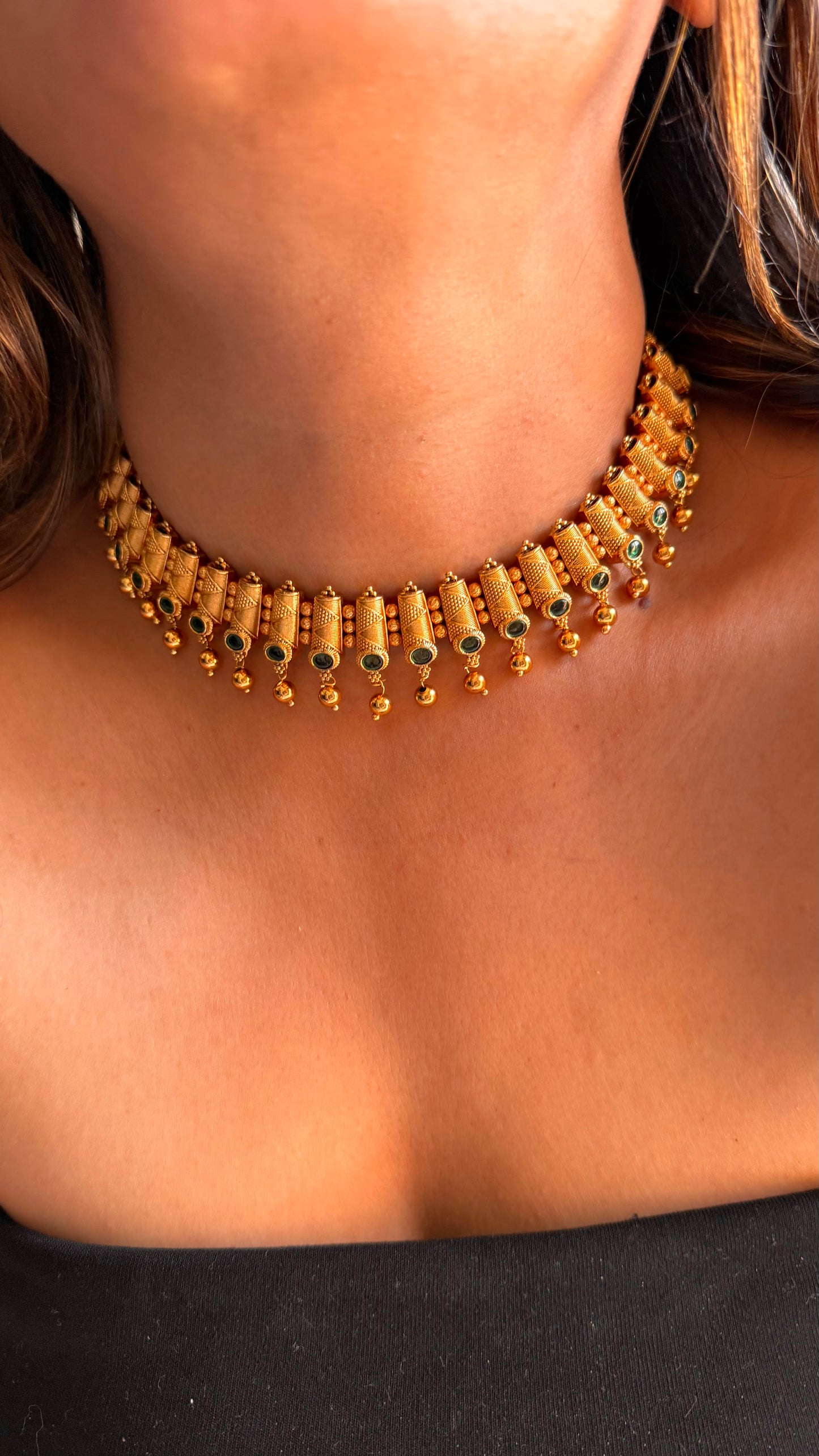Maharashtra gold emerald polki necklace
