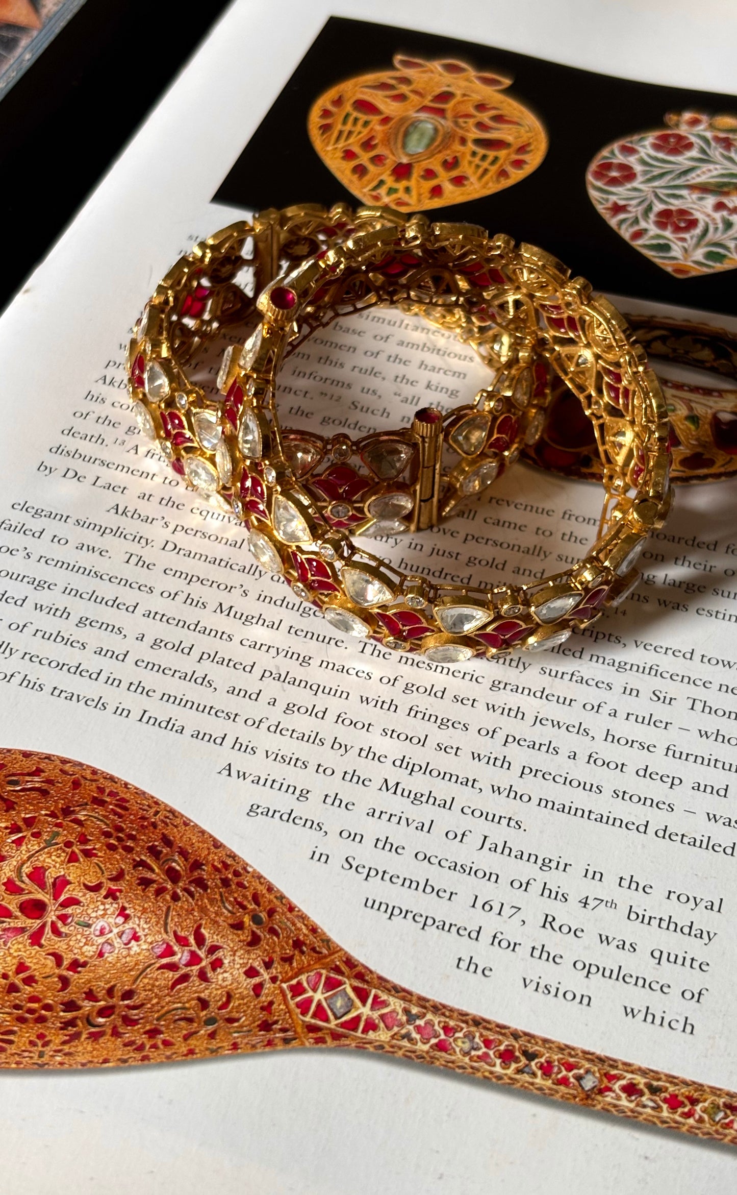 Ruby katdana peeli polki openable bangles