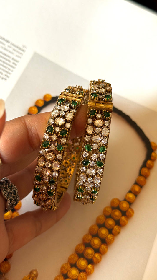 Real moissanite with emerald polki Bangles