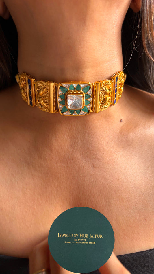 The regal polki sqaure choker