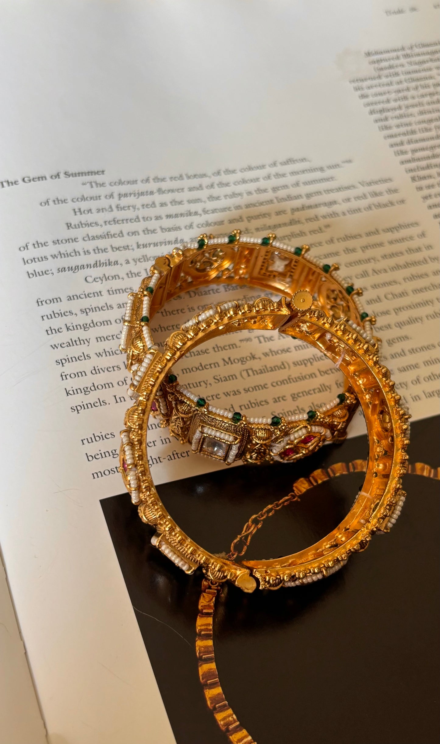 Ruby uncut polki rajwada bangles