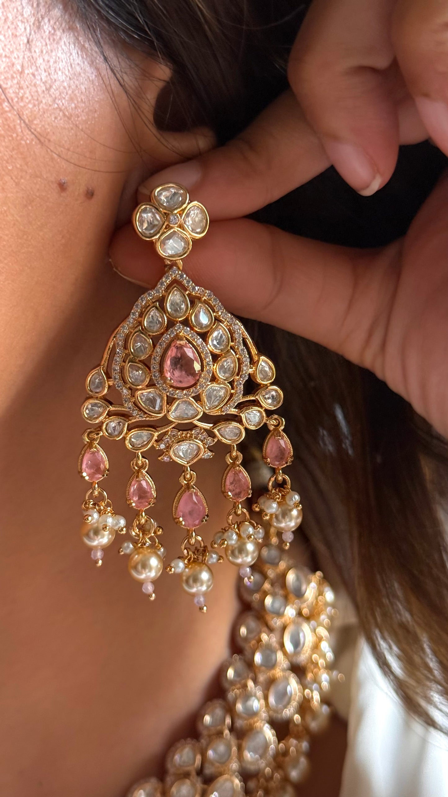 Rose quartz doublets & Moissanite polki Necklace with maangtika