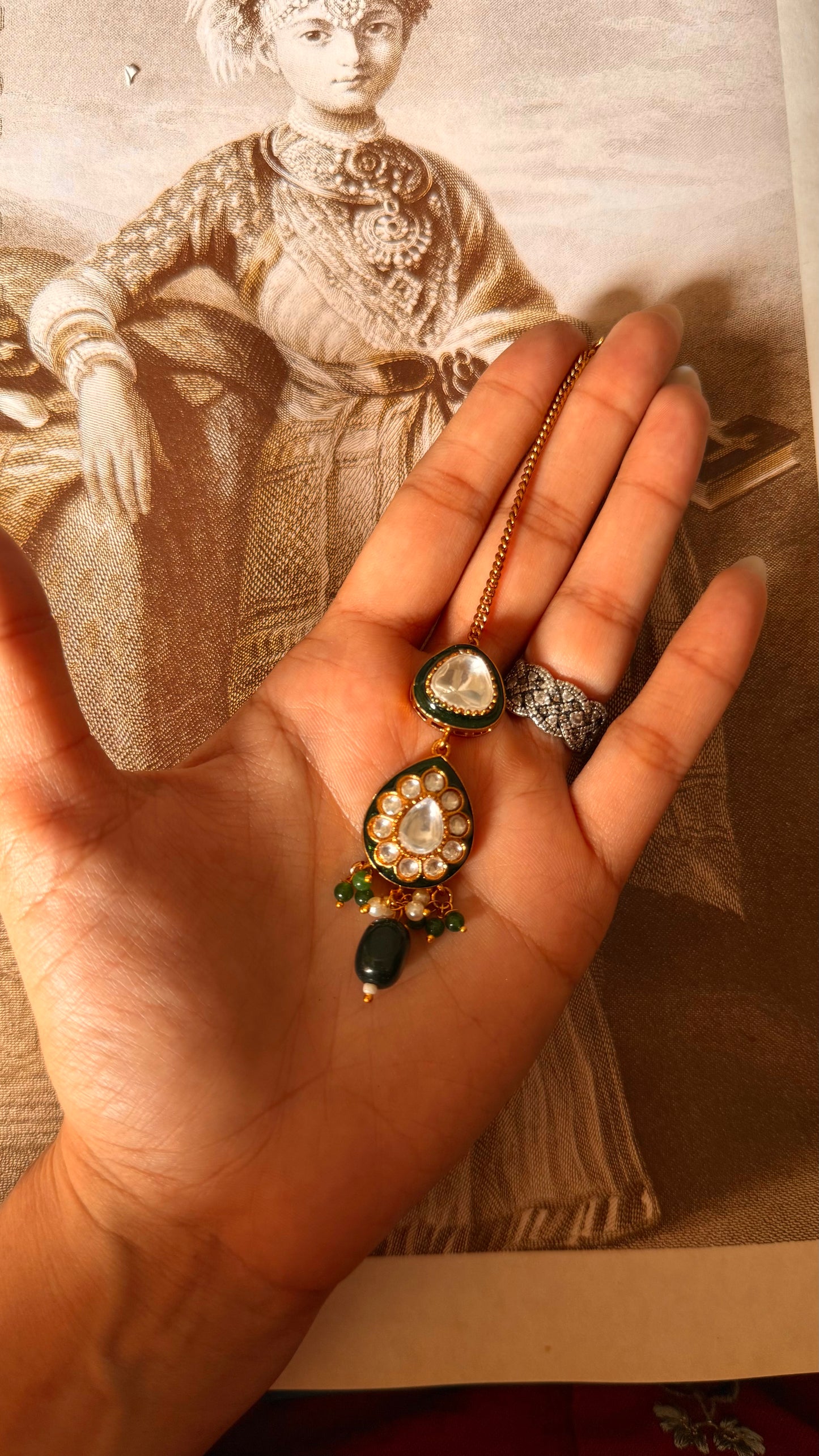 Emerald meenakari moissanite polki minimal maangtika