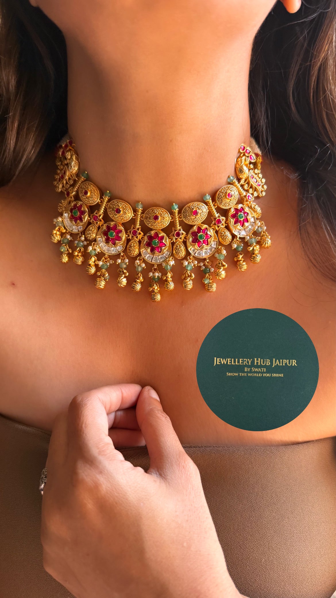 Heritage Rani pink & emerald floral design royal rajwada collar set