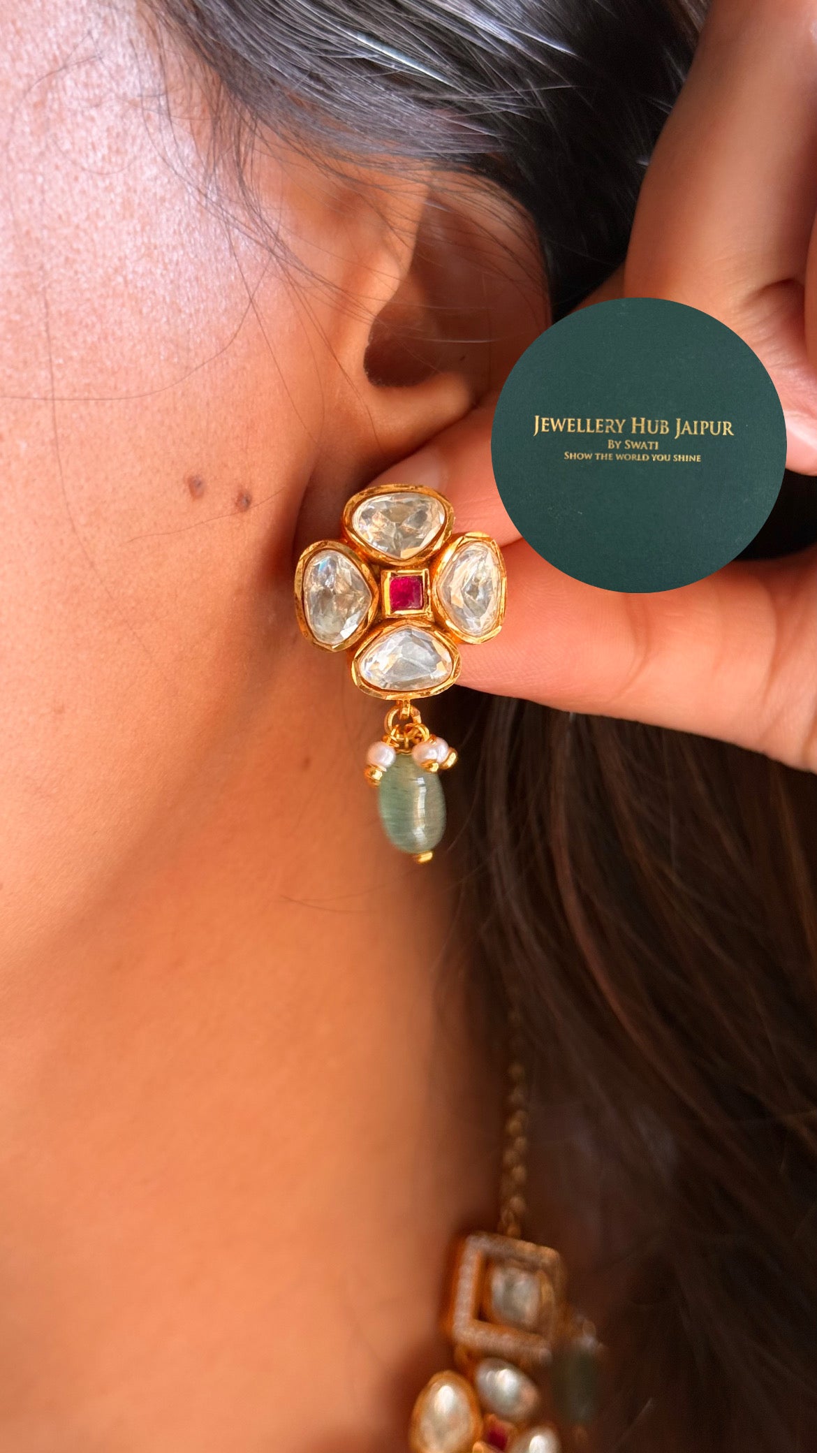 Real moissanite rani pink & emerald floral with mint drop collar set