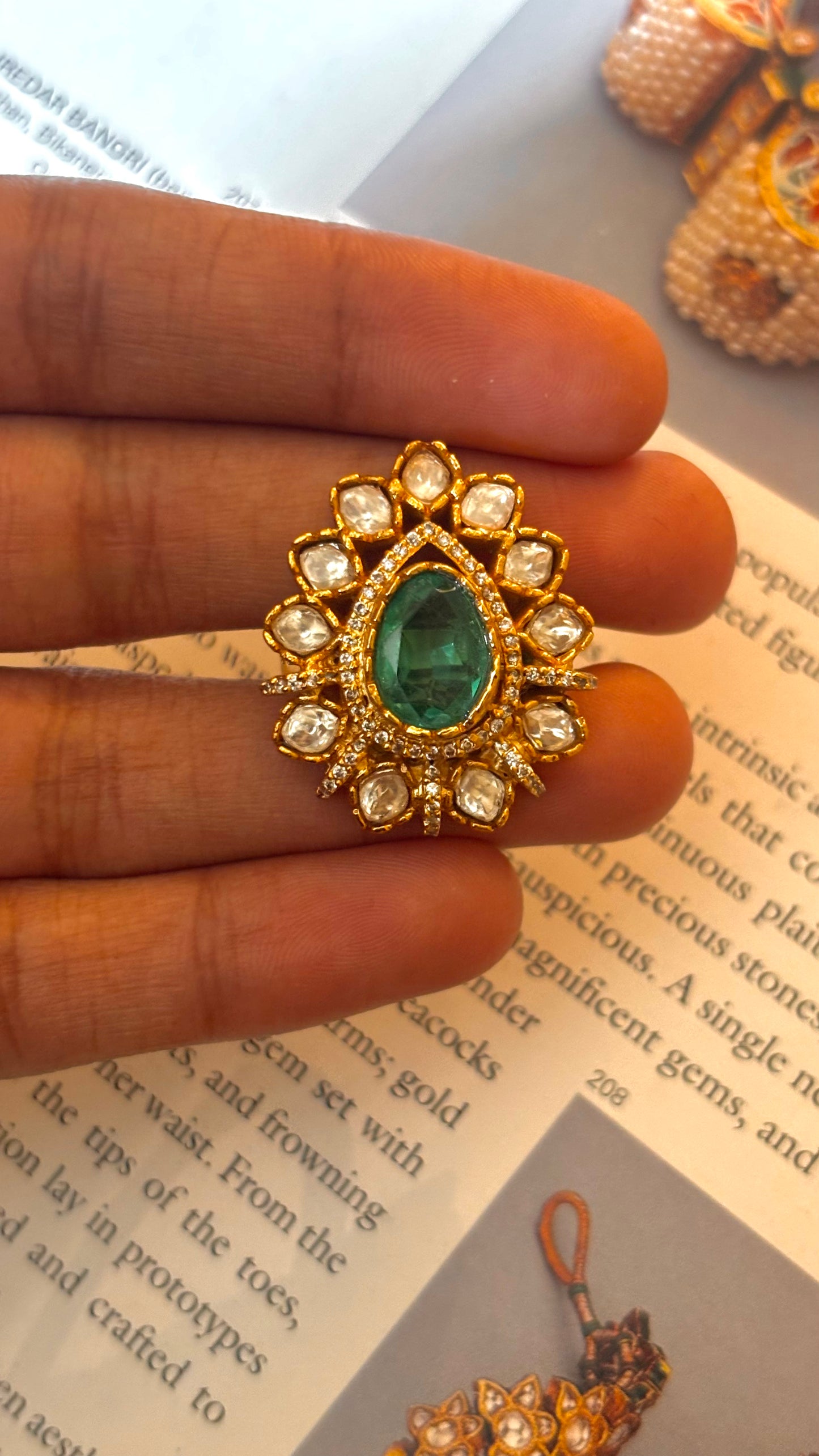 Emerald drop shape polki adjustable ring (lv)