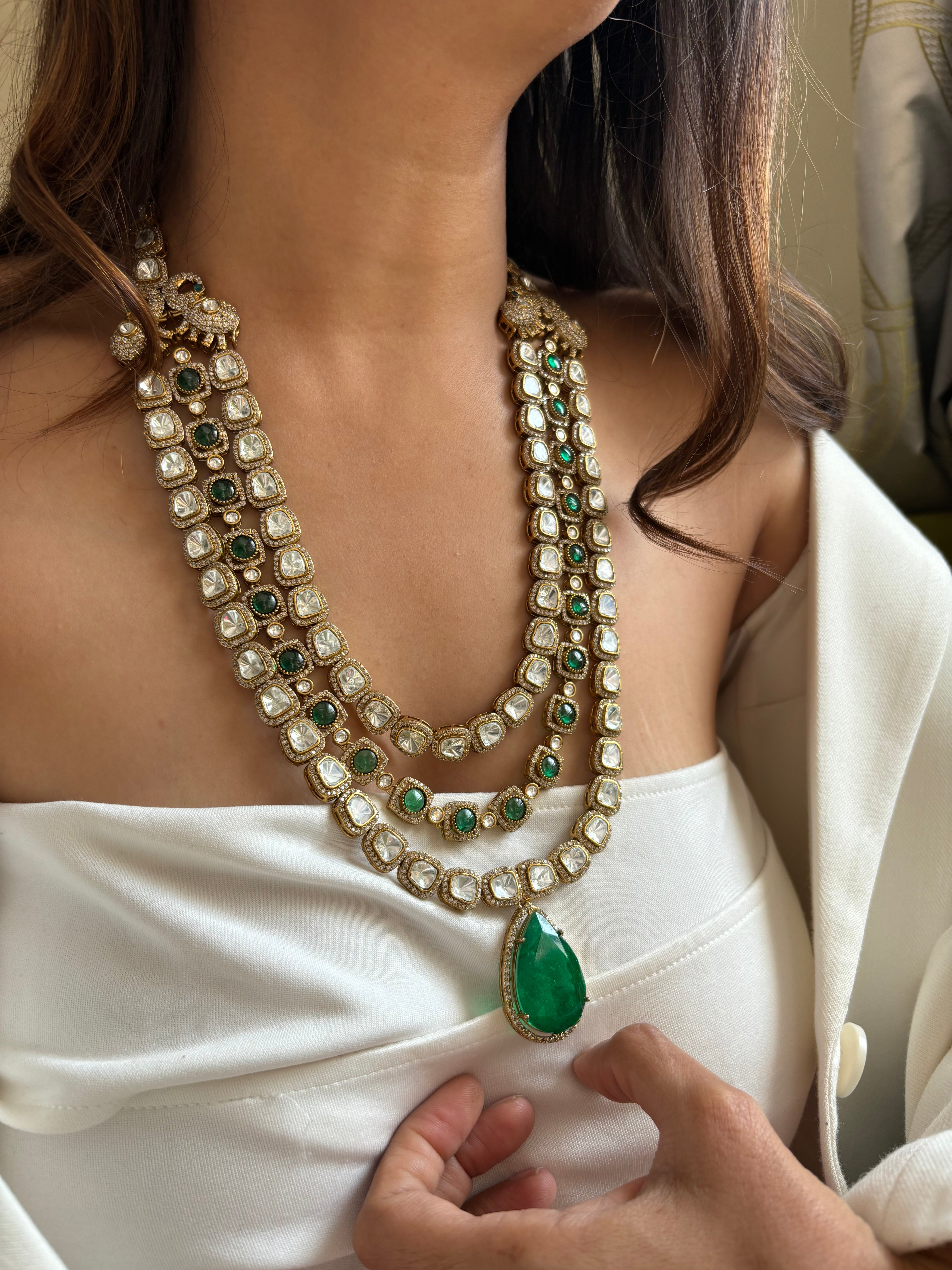 Three layered emerald Doublet rani haar