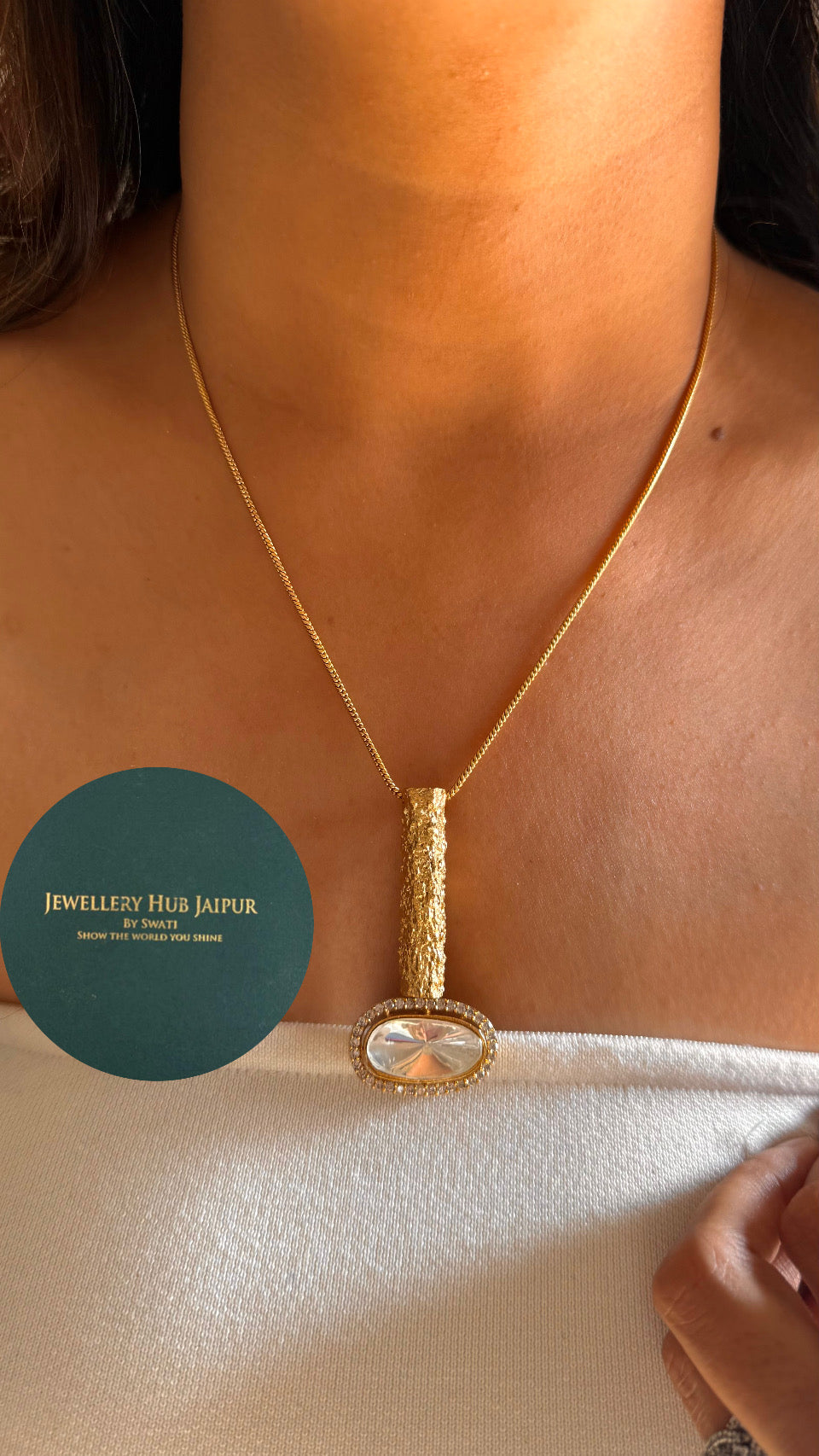 Uncut polki gold pendant set