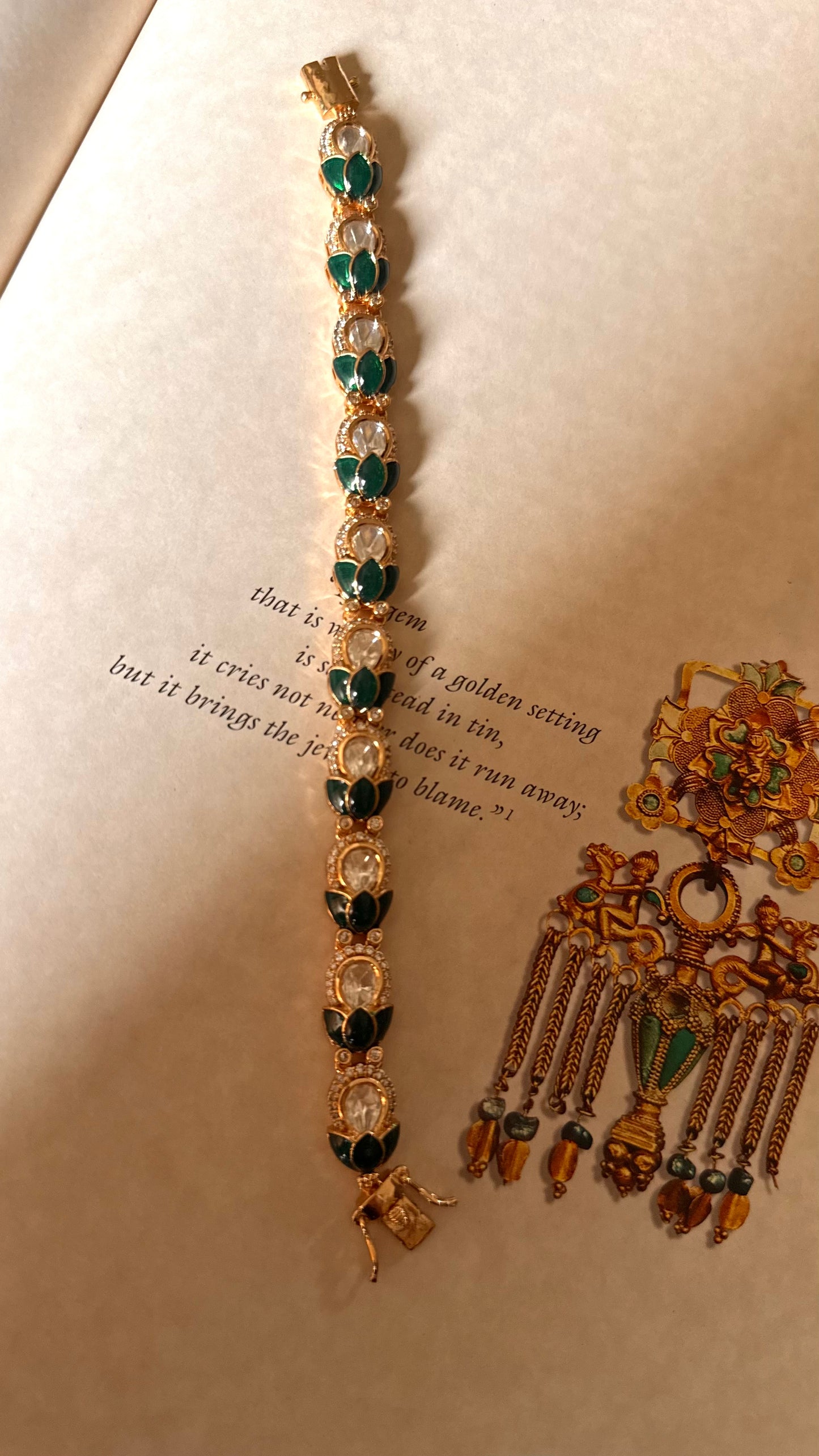 Emerald katdana moissanite leaf bracelet