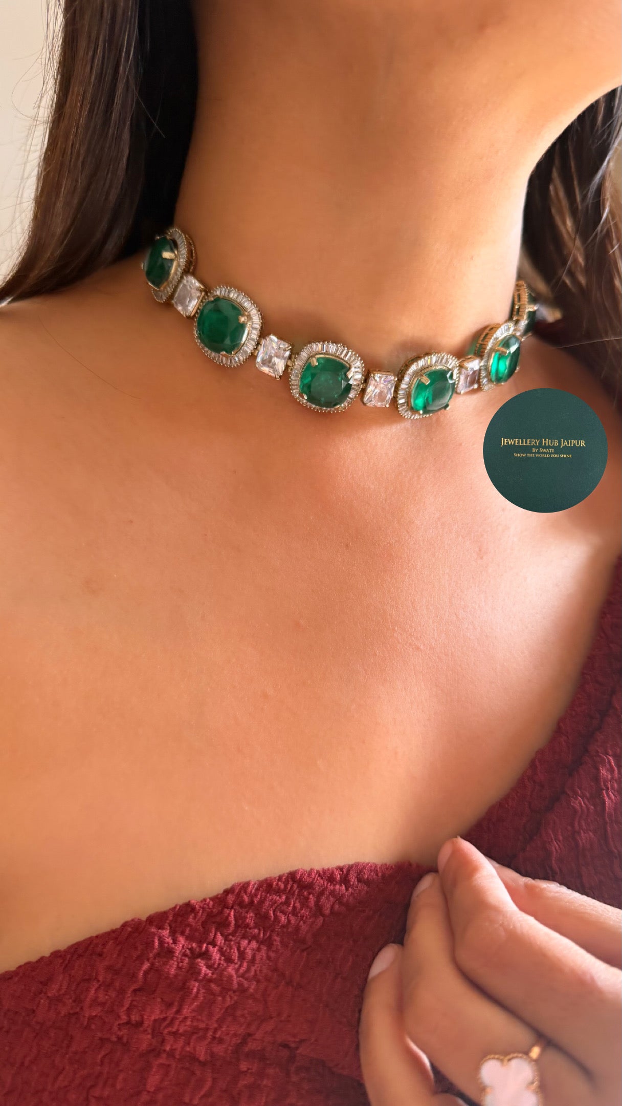 Emerald diamond takkar work choker