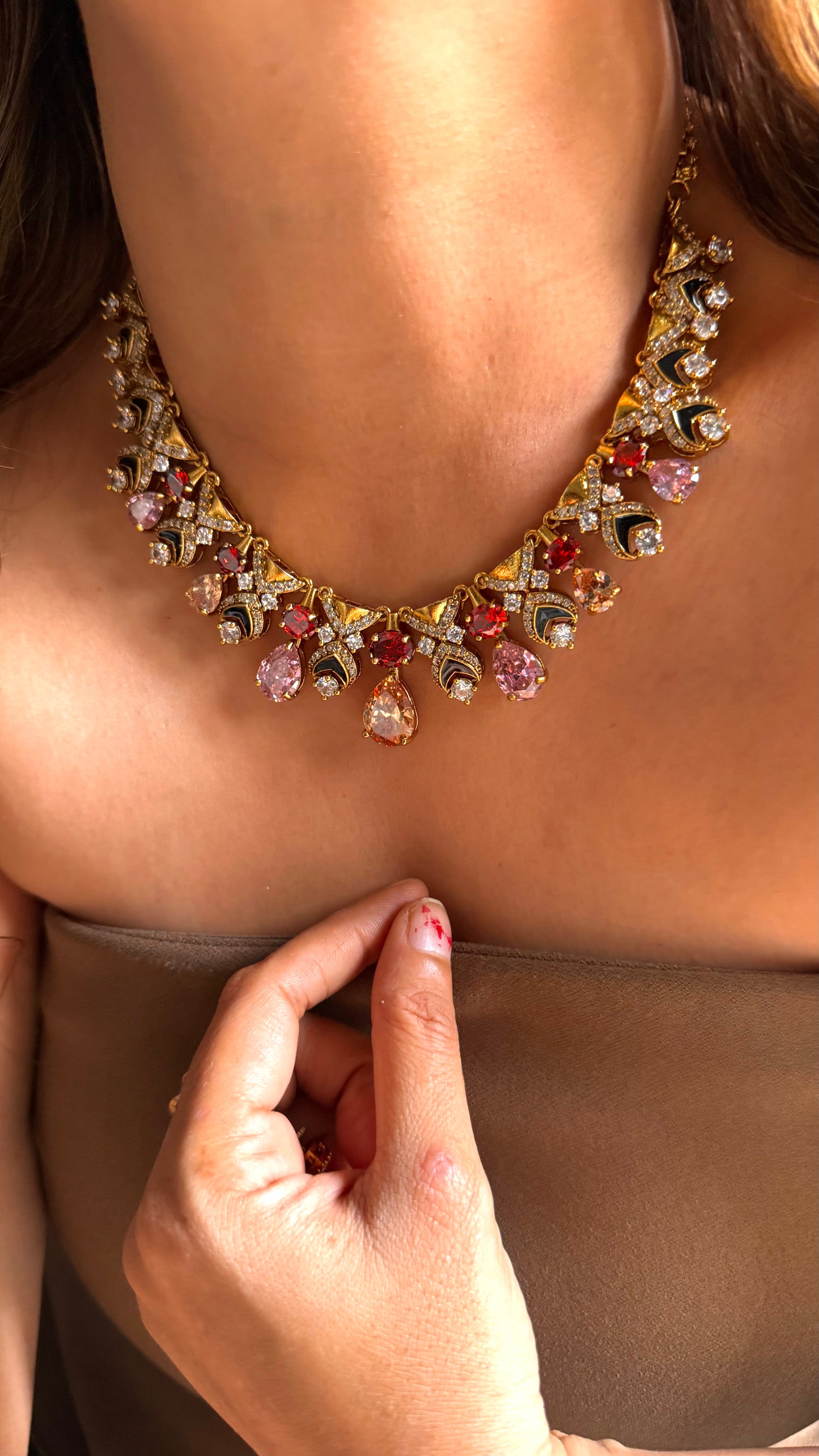 Tangerine mixed polki necklace set