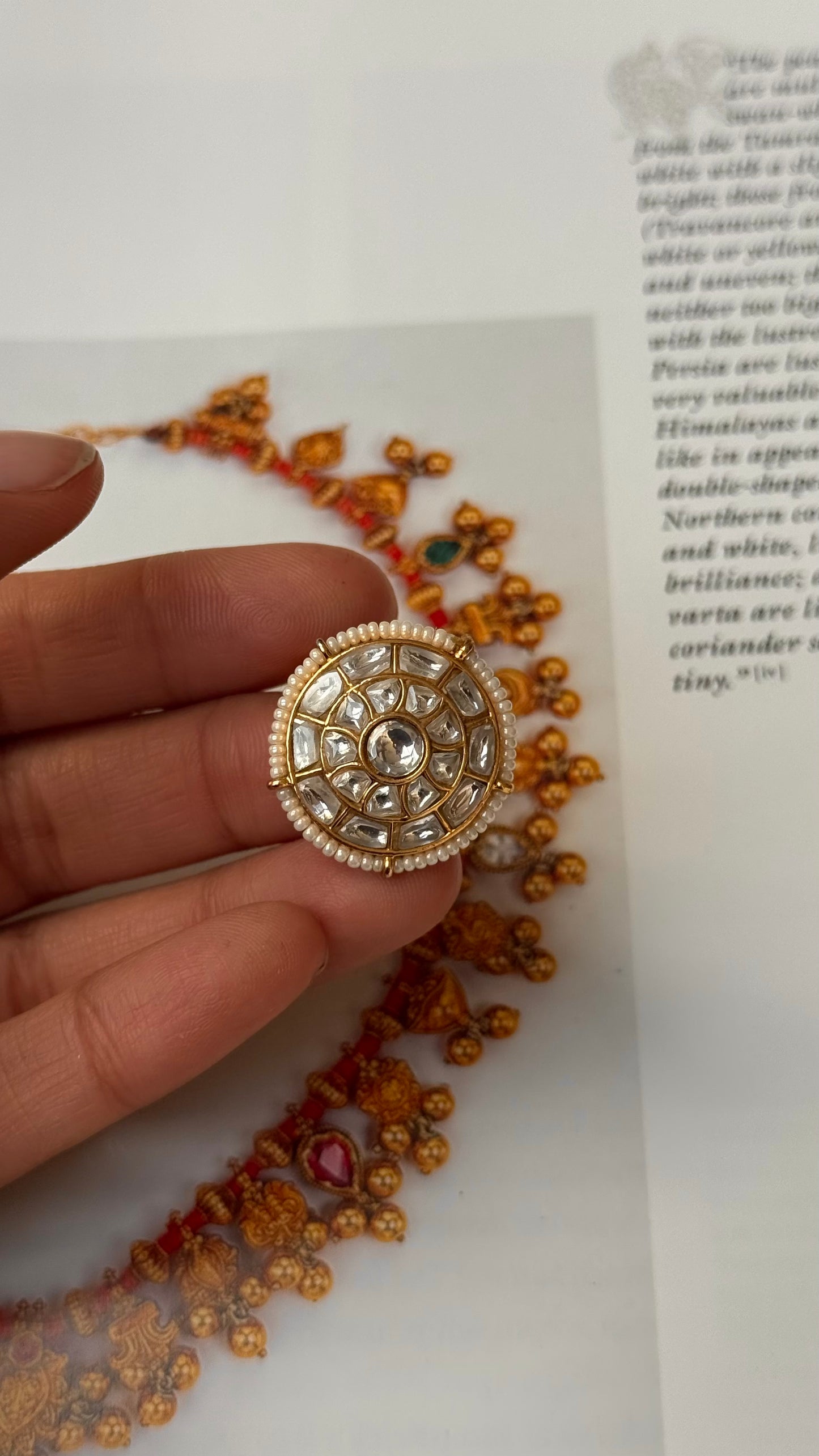 Paachi safed polki ring