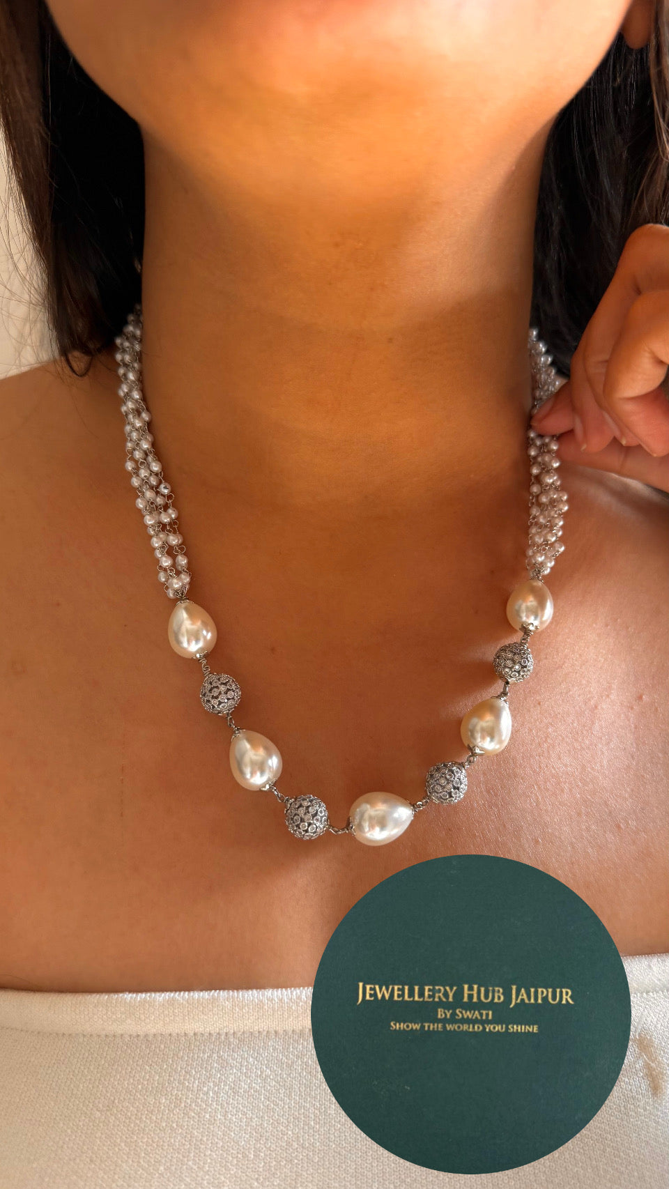 Rhodium silver pearl string