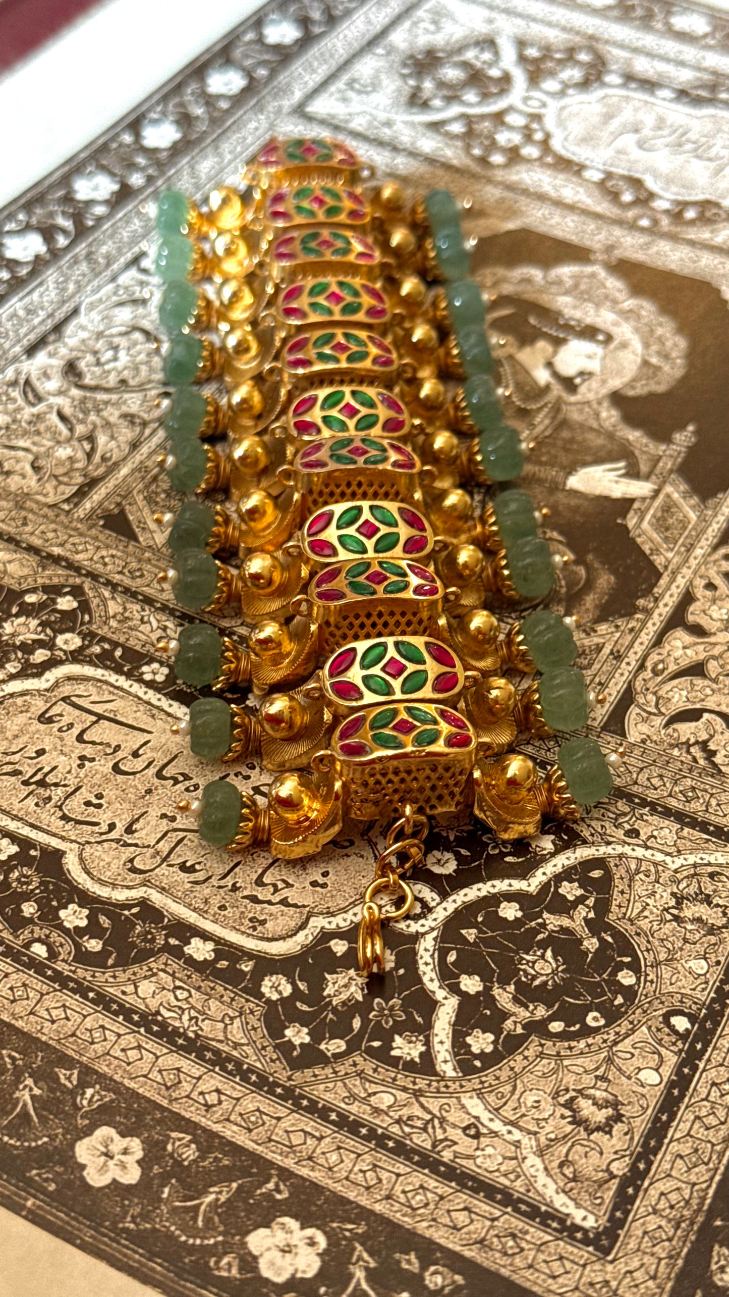 Heritage Paachi Gajra