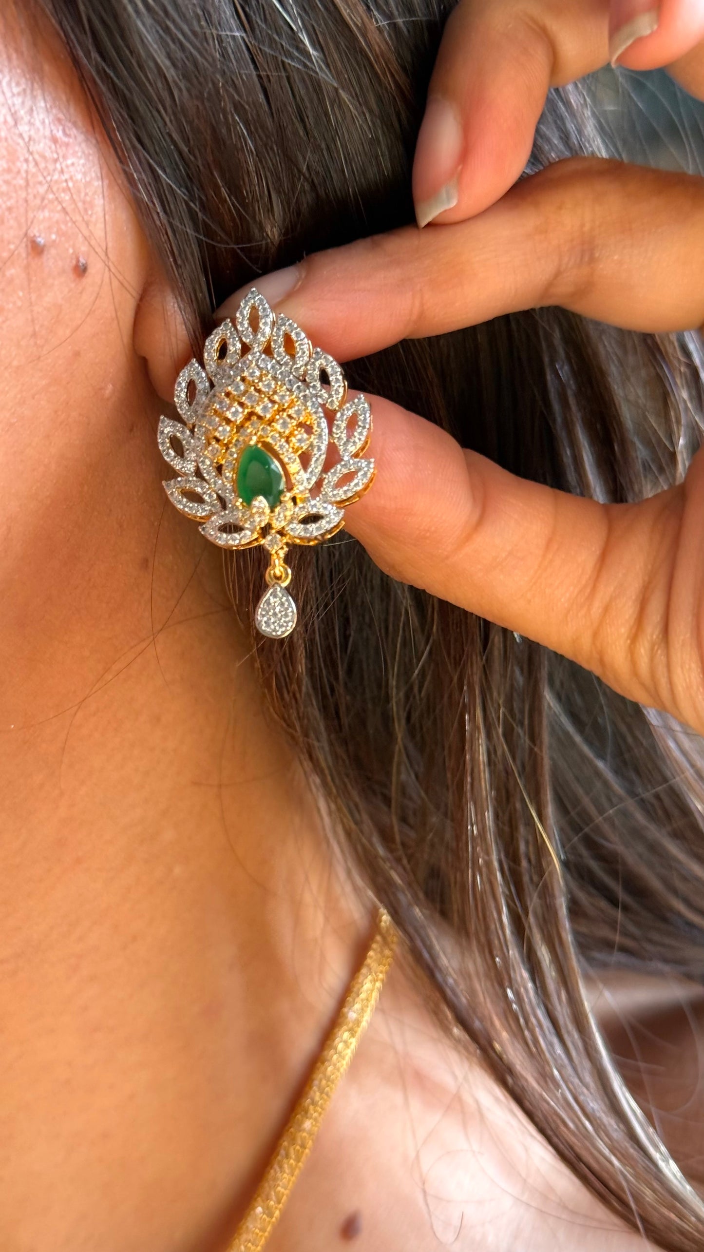 Emerald doublet stone designer Pendant set