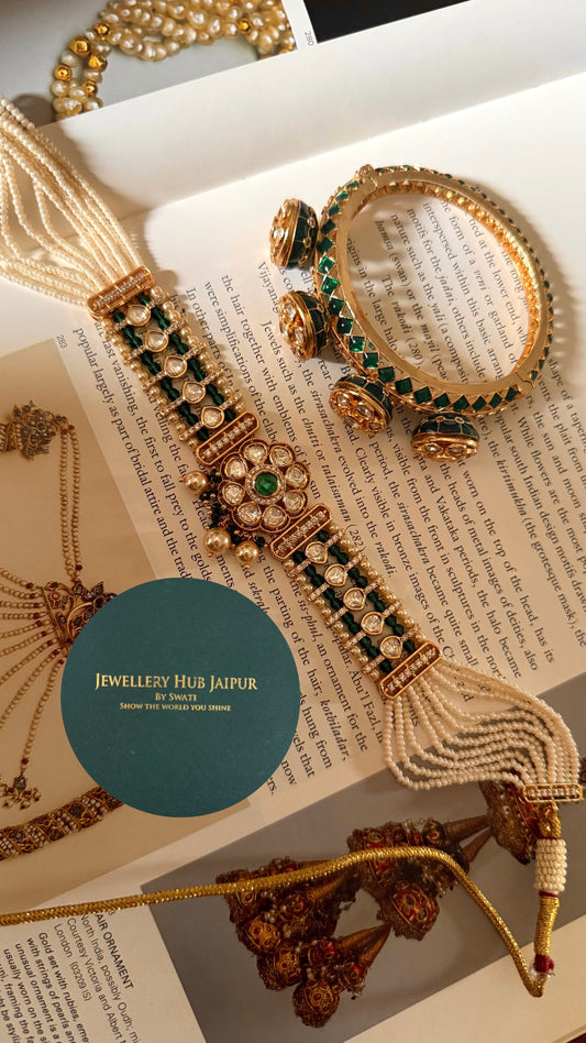 Emerald moissanite floral pearl thread choker