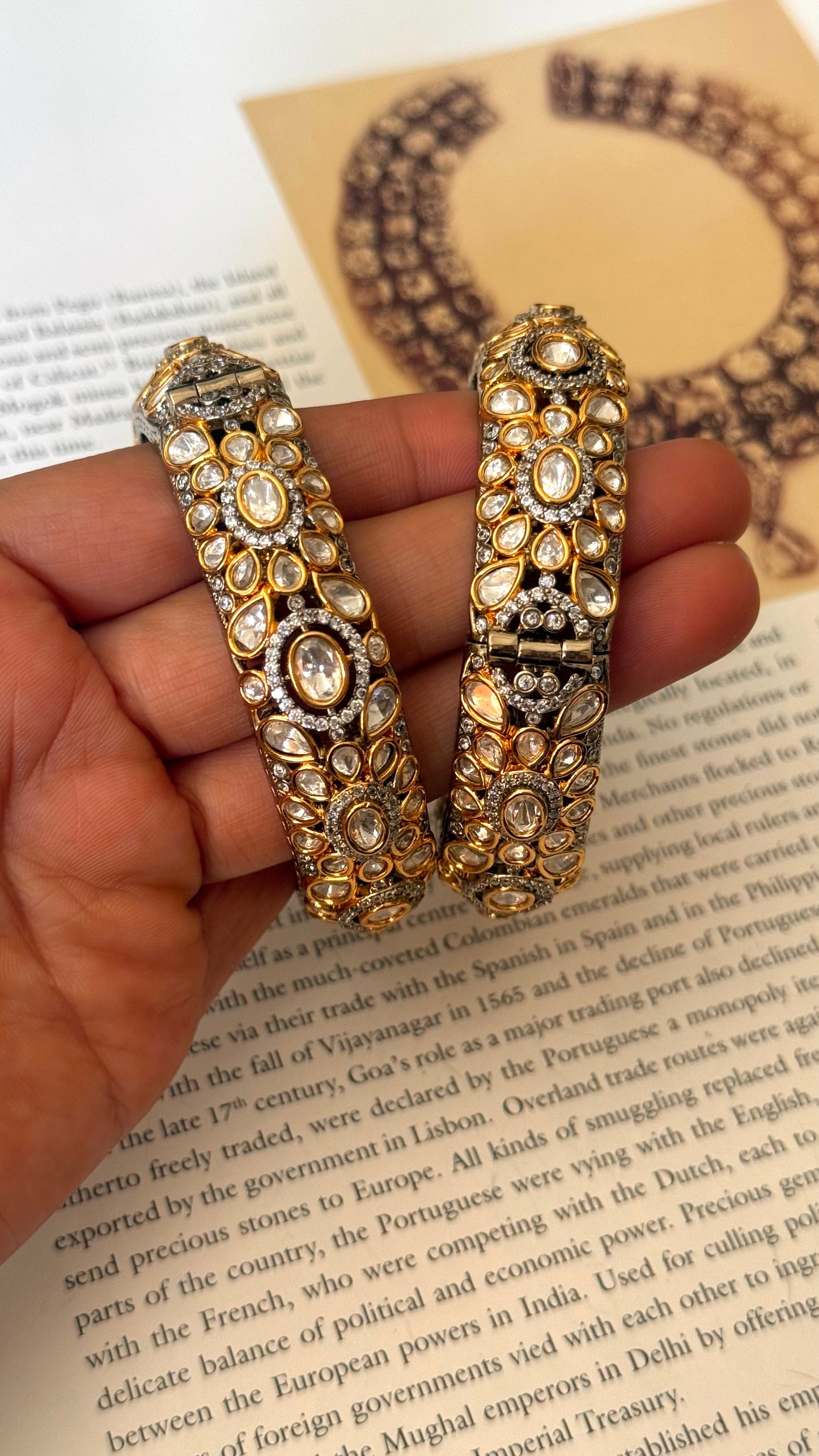 Victorian dual polish designer bangles
