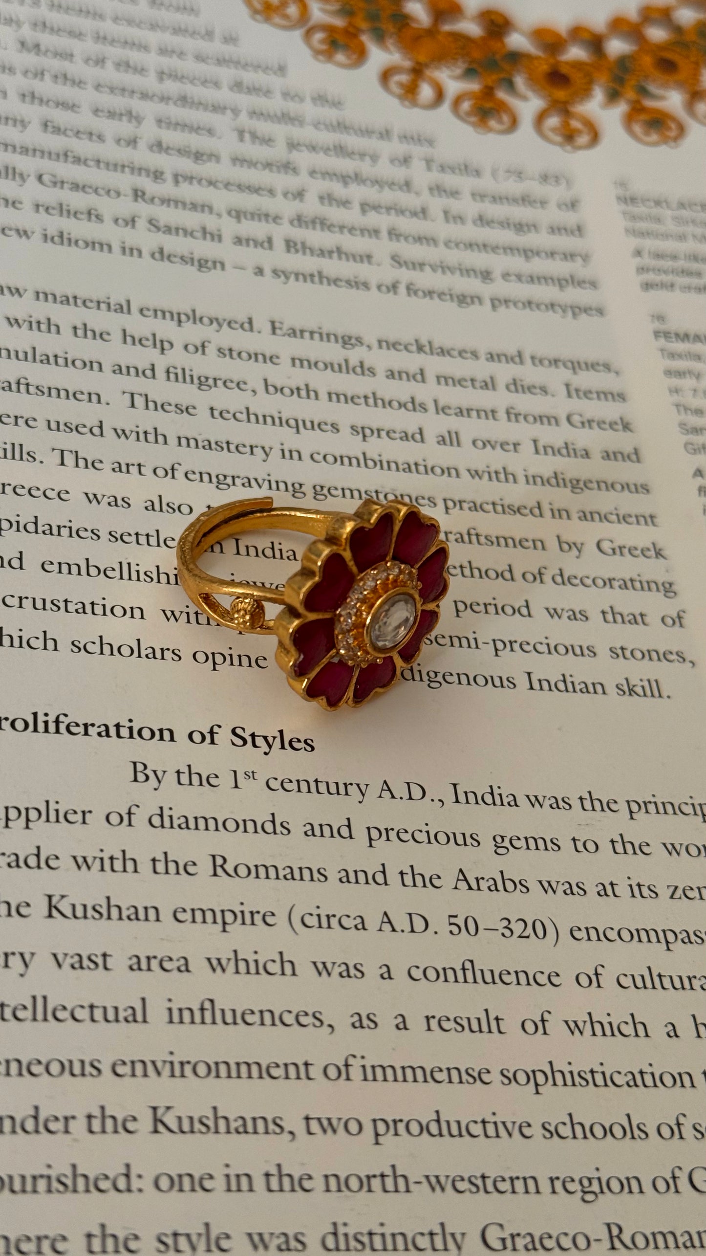 Rani pink paachi kundan heritage ring
