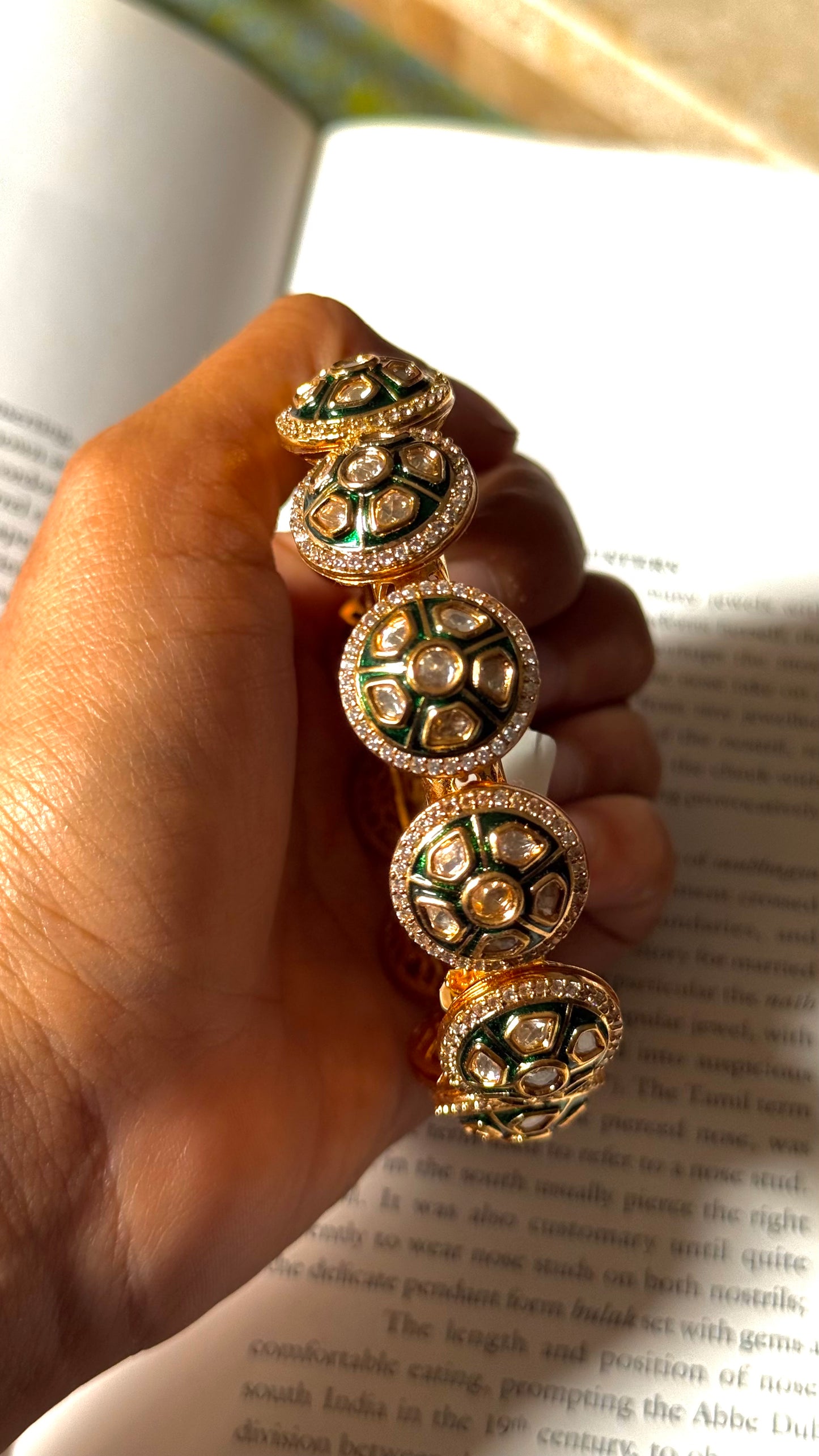 Emerald meenakari polki bangdi (single)