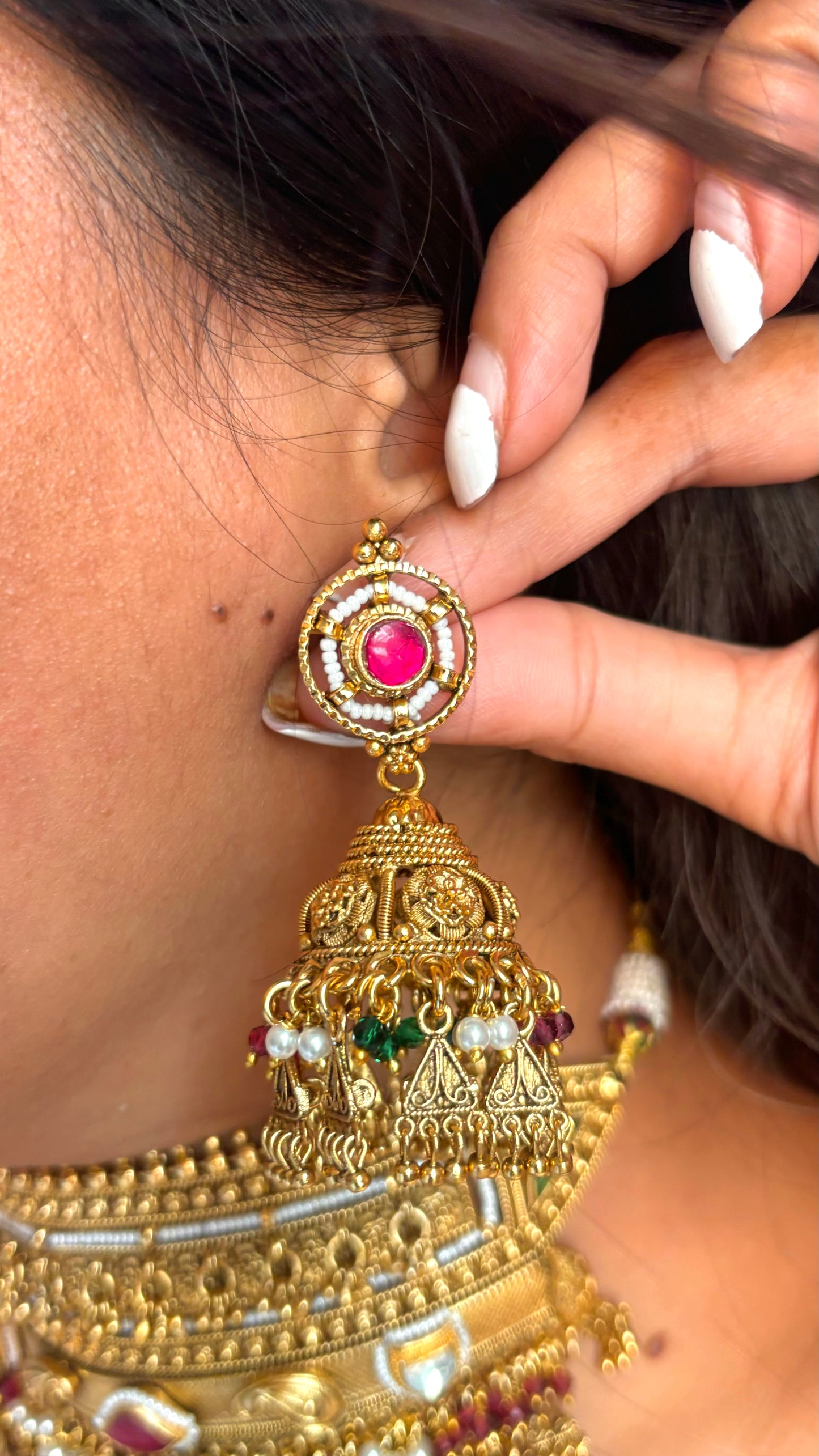 Rajwada ruby paachi kundan Aad