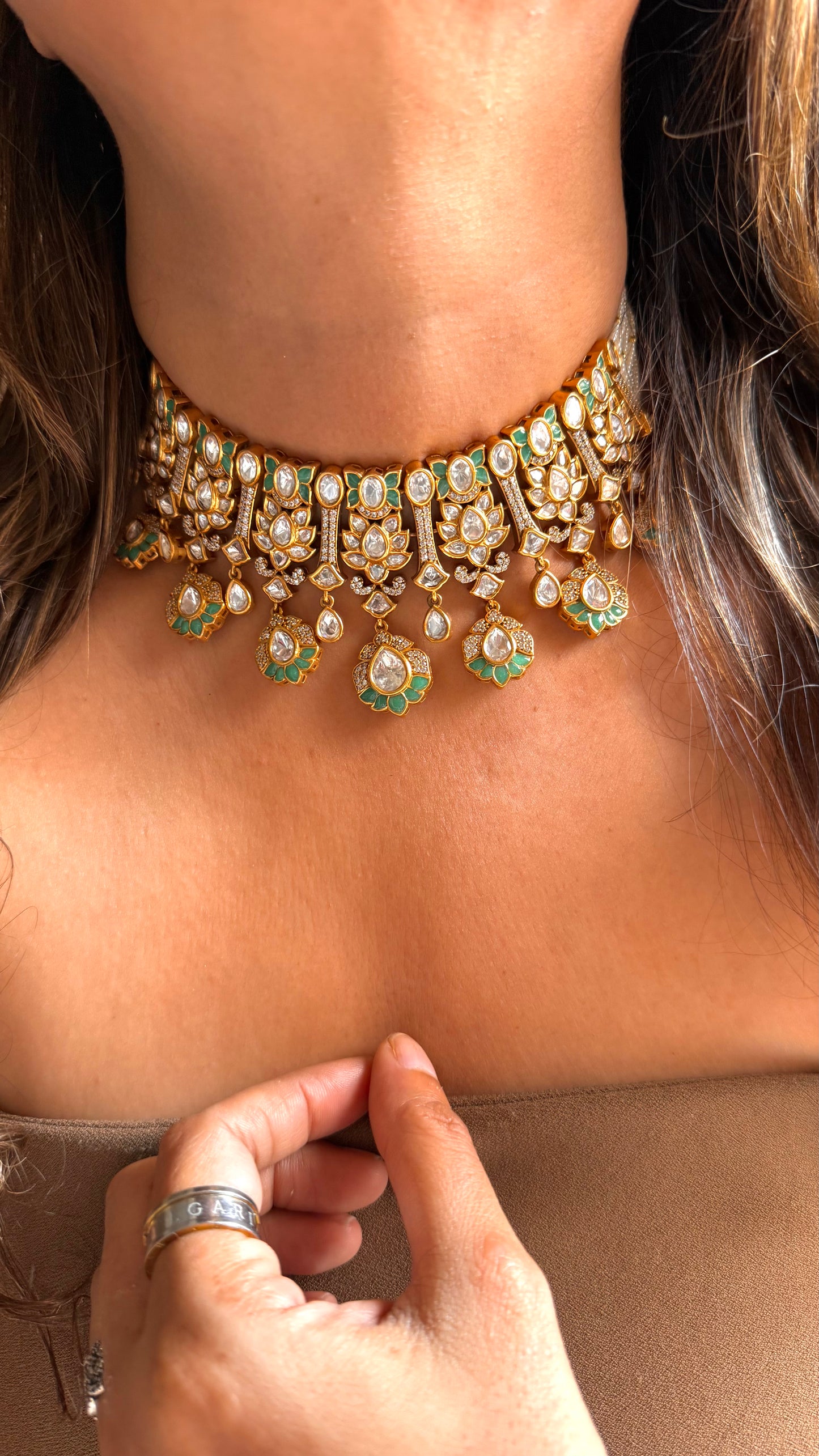 Takkar work vintage mint choker