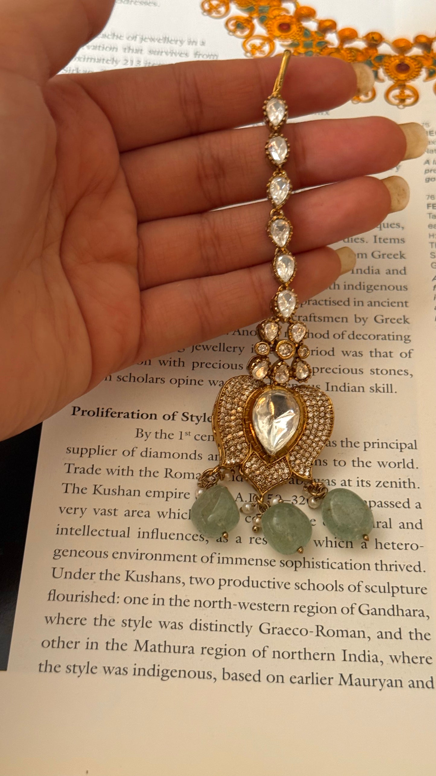 Mint victorian uncut polki maangtika