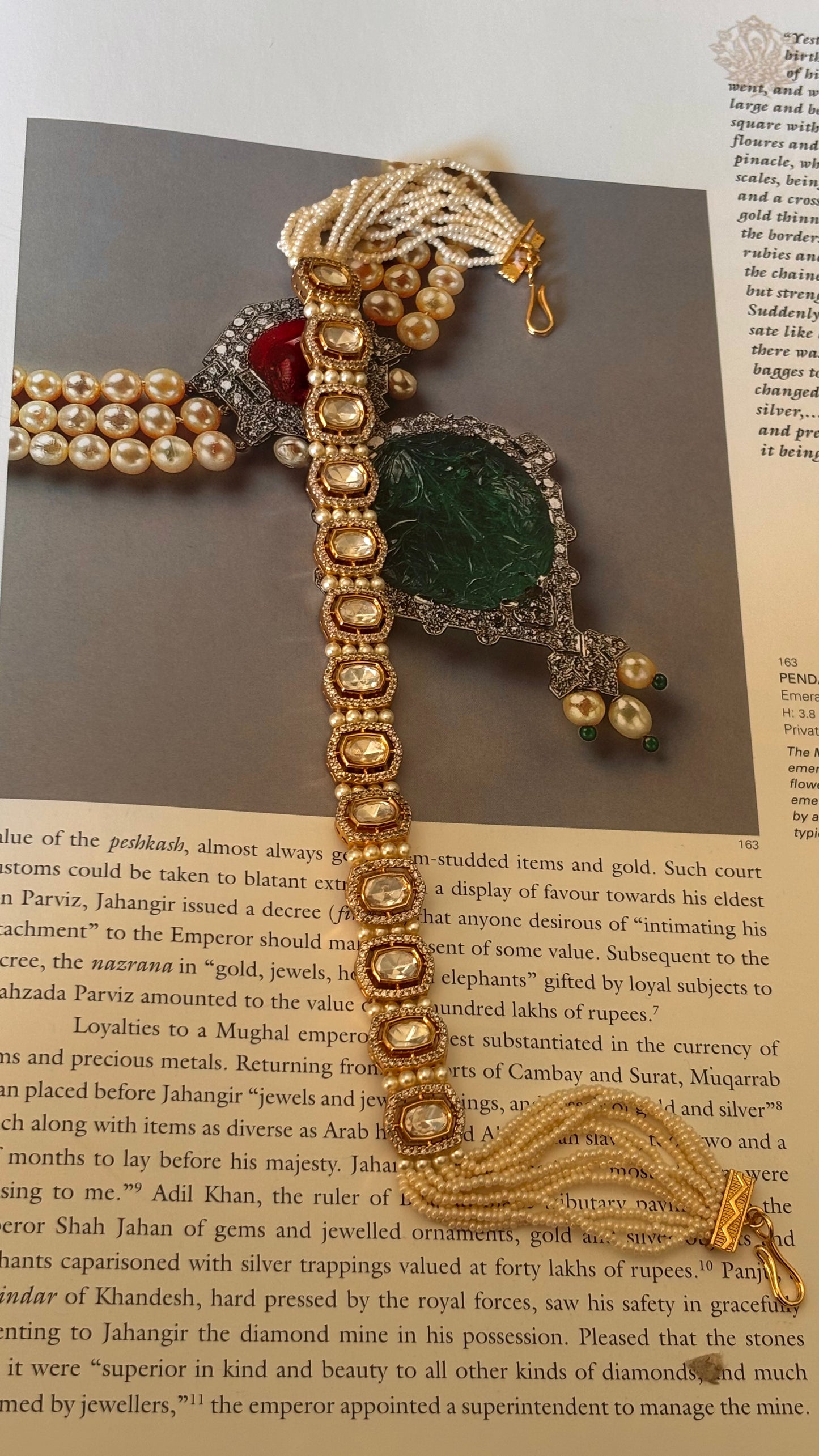 Kundan with little pearls Mathapati