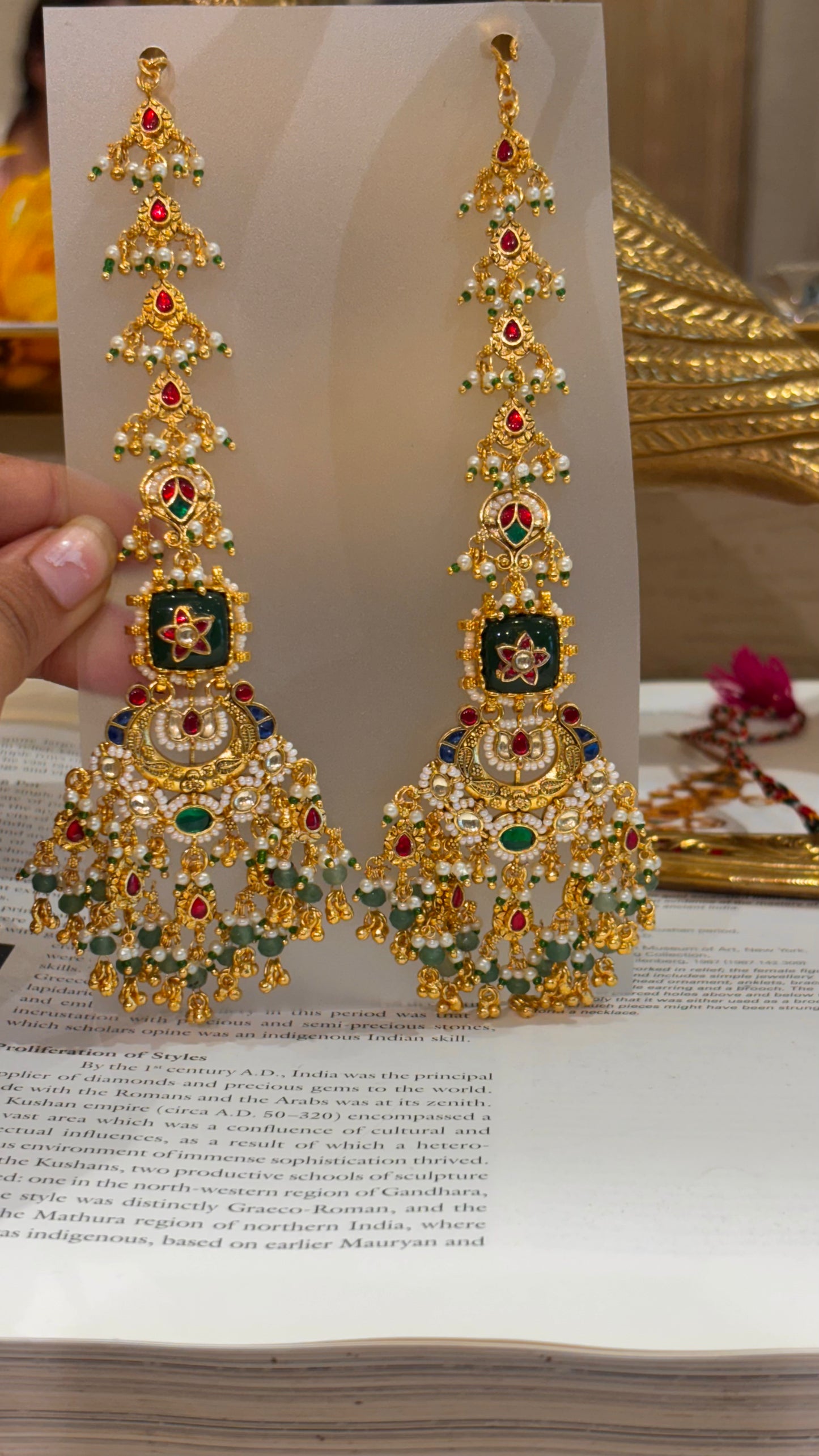 Heritage emerald inlay rajwada kanoti earrings