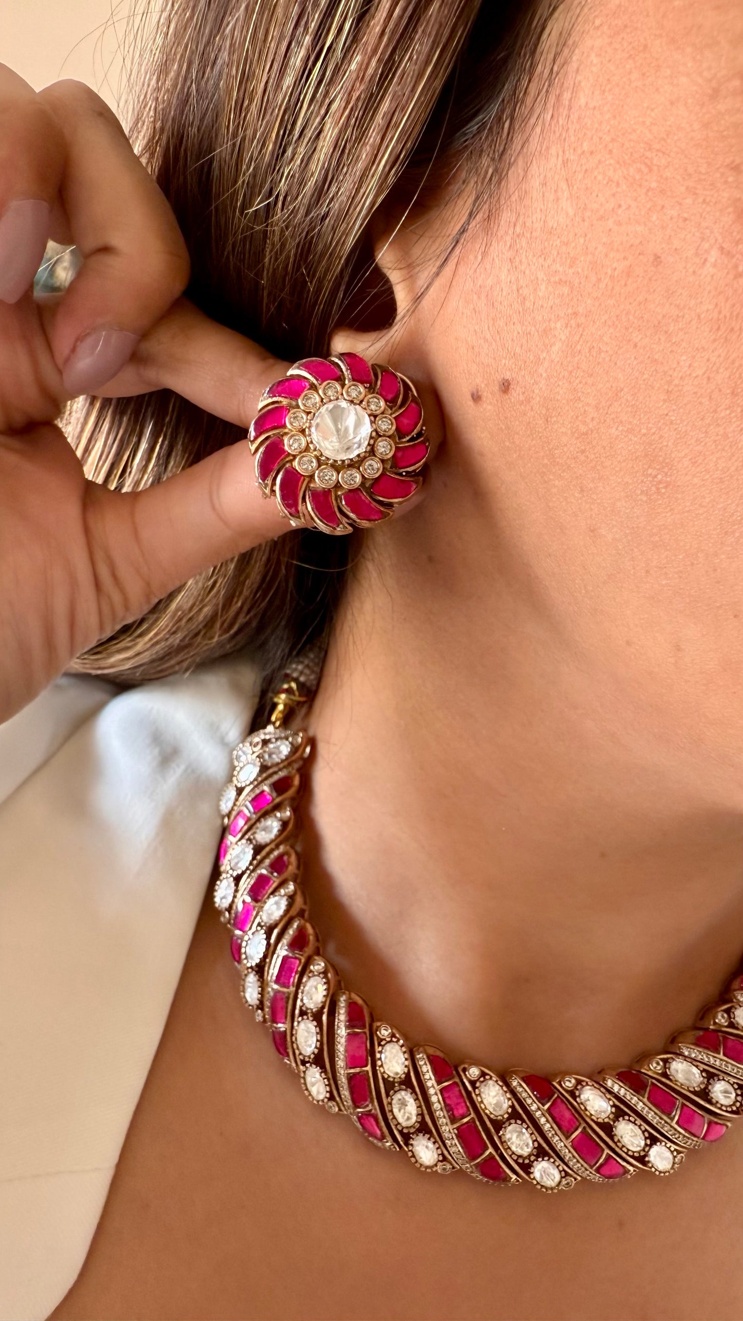 Moissanite rani pink collar necklace