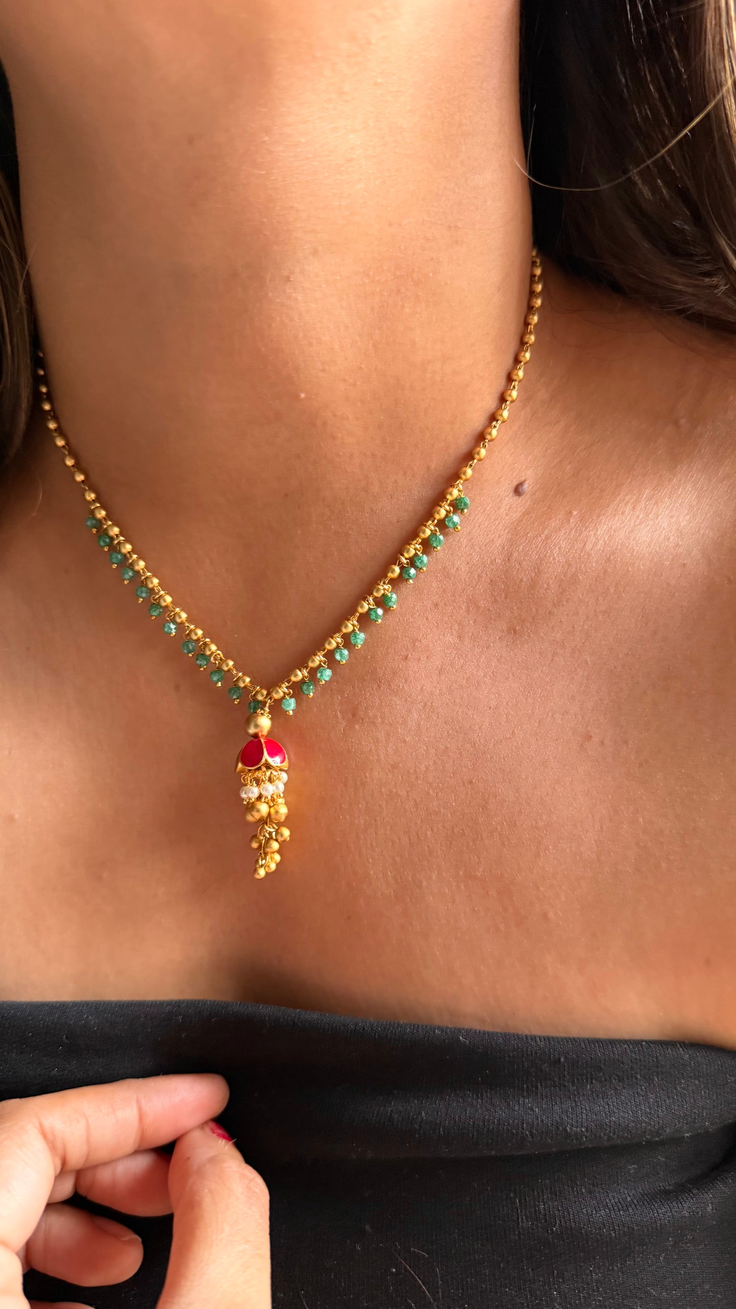 Ruby umbrella pattern pendant set
