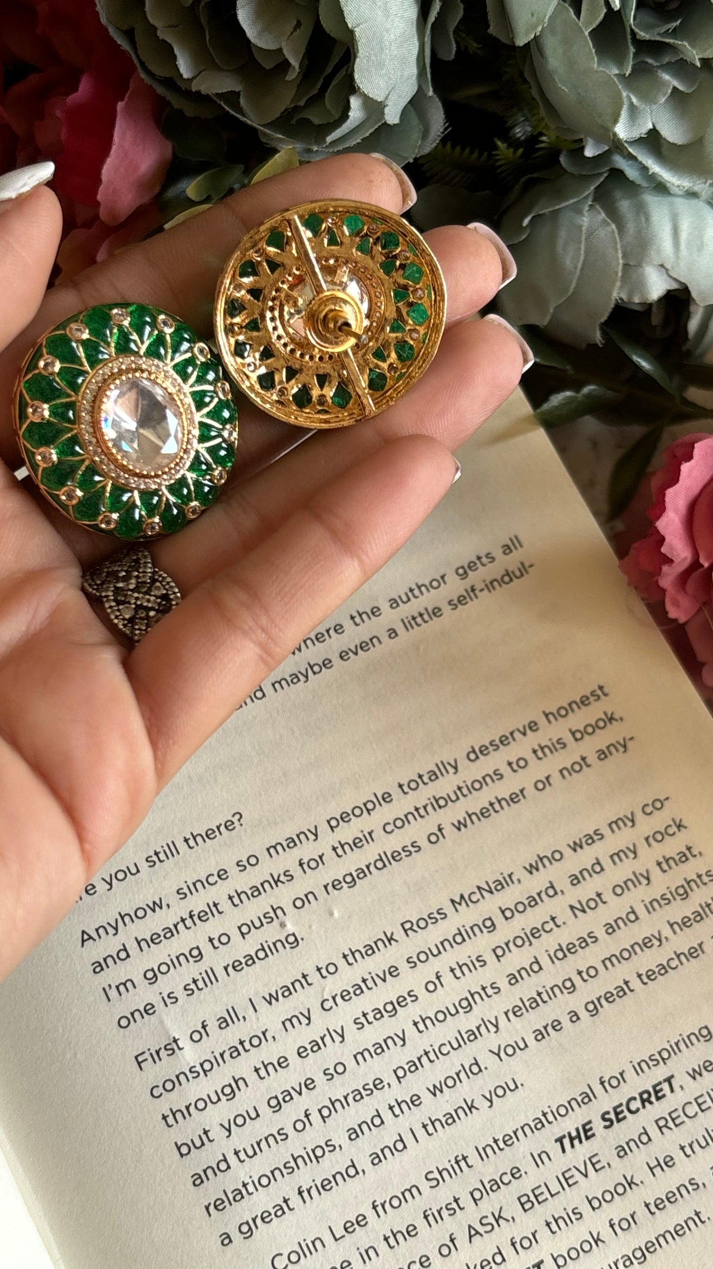 Emerald Uncut polki studs