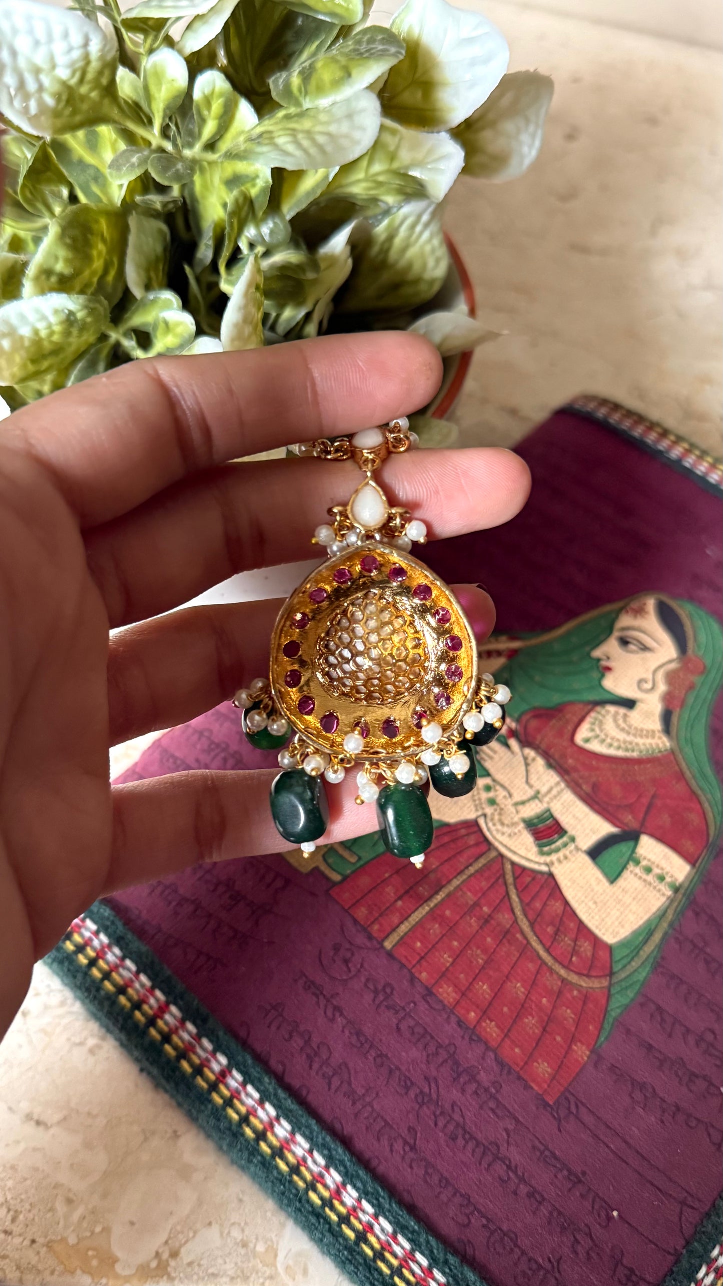 Emerald meenakari & ruby polki maangtika