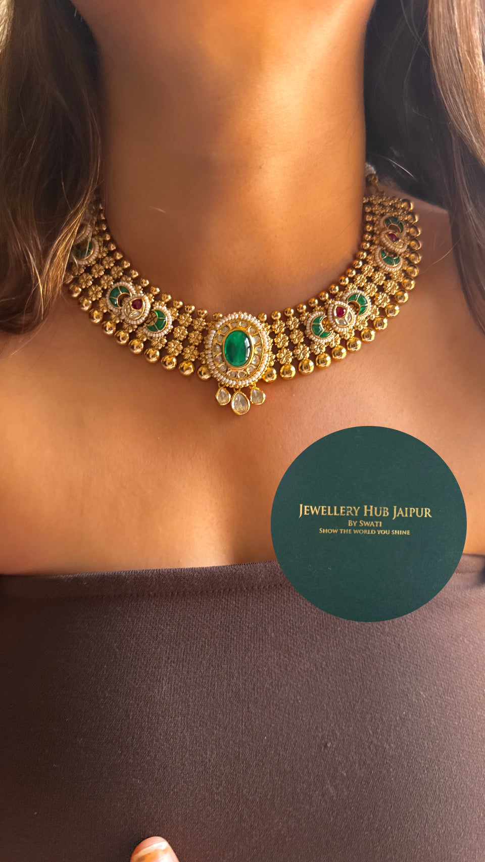 Rajwada Tribhuvan Das Zaveri inspired emerald collar necklace