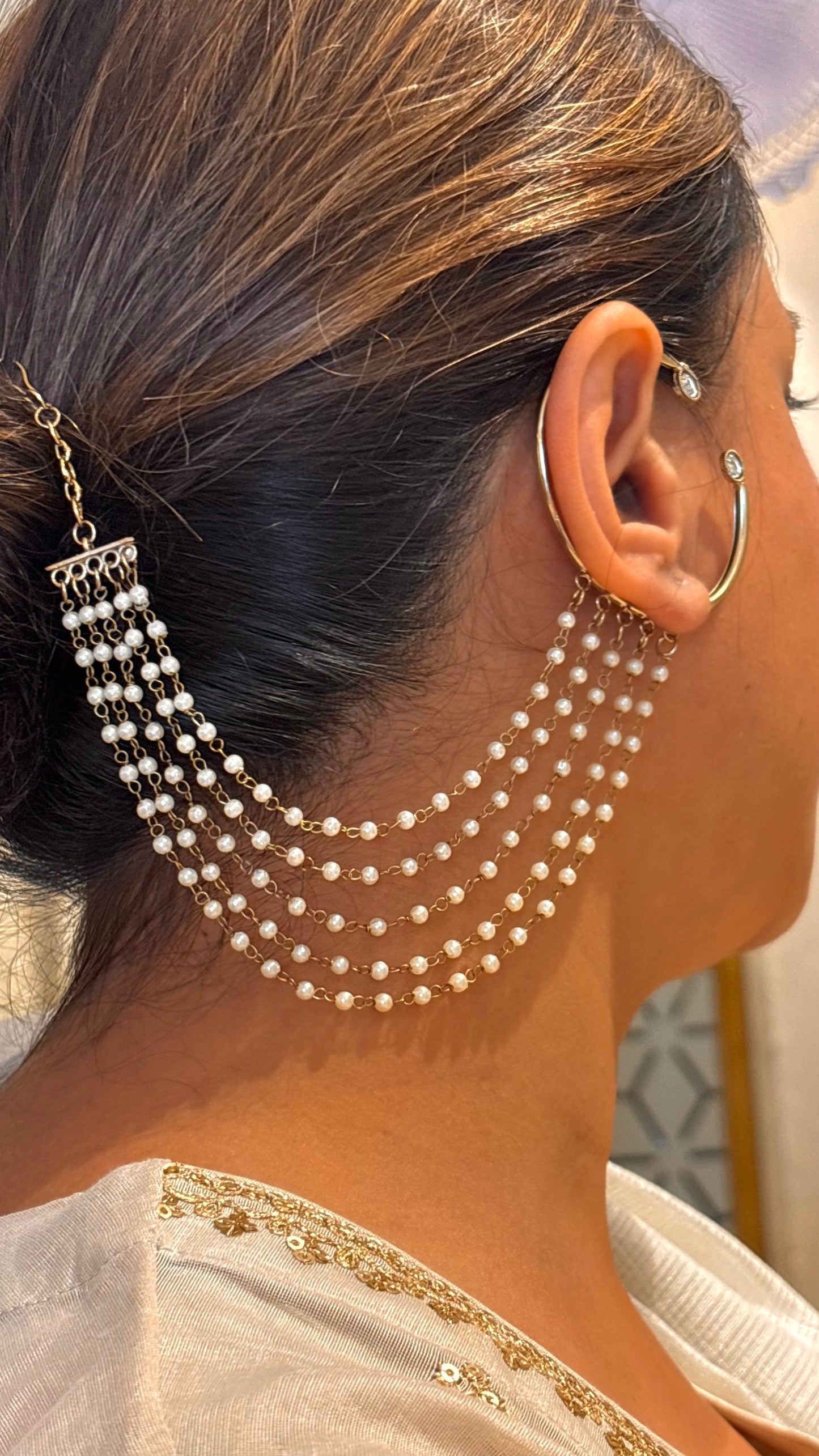 Five layered victorian earchain