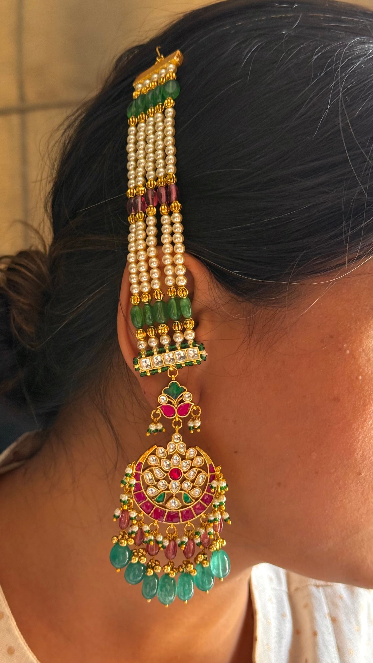 Paachi kundan Mughal chaand inspired long earings & maangtikka