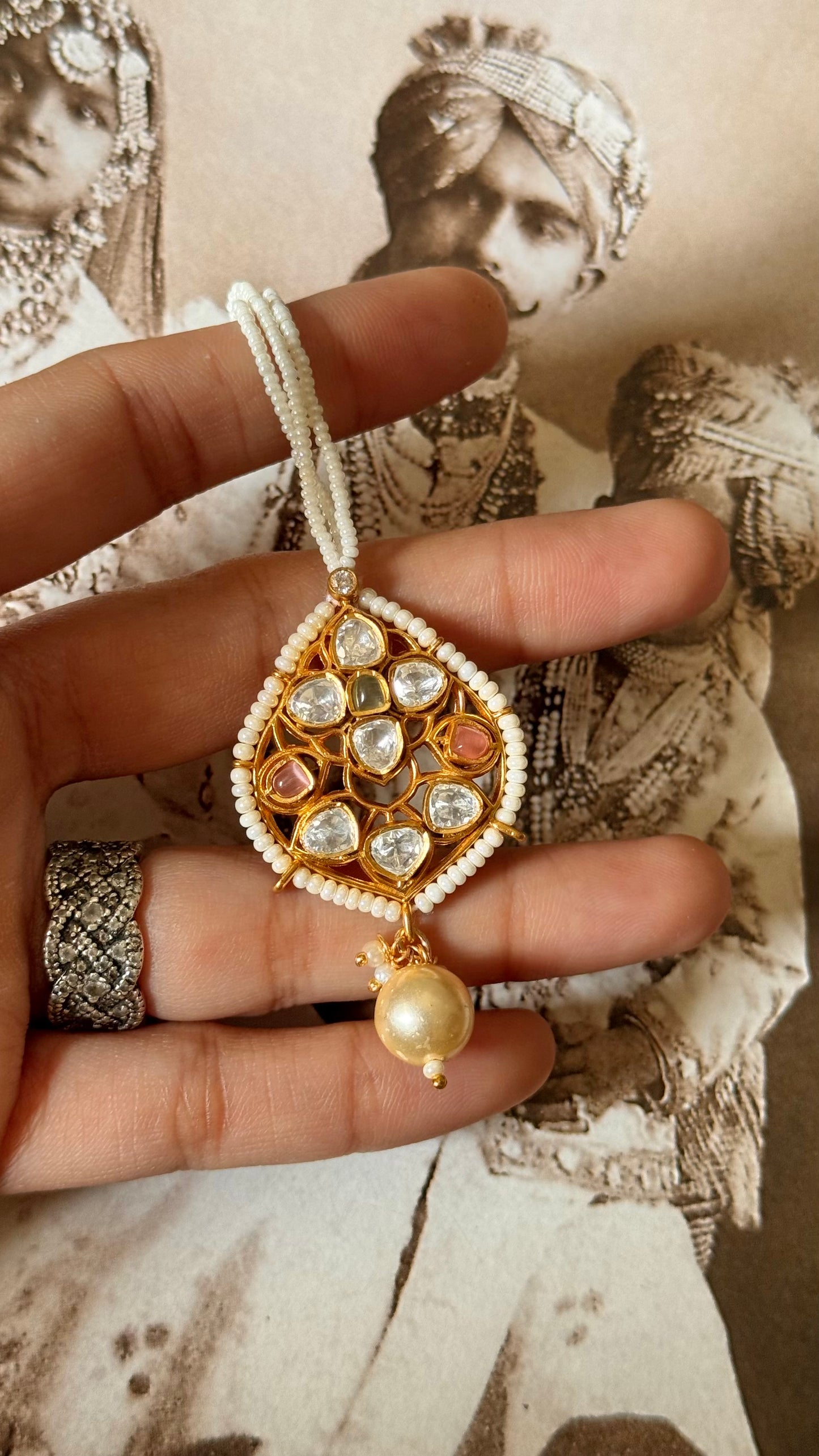 Rose quartz & mint Moissanite with pearl drop maangtika