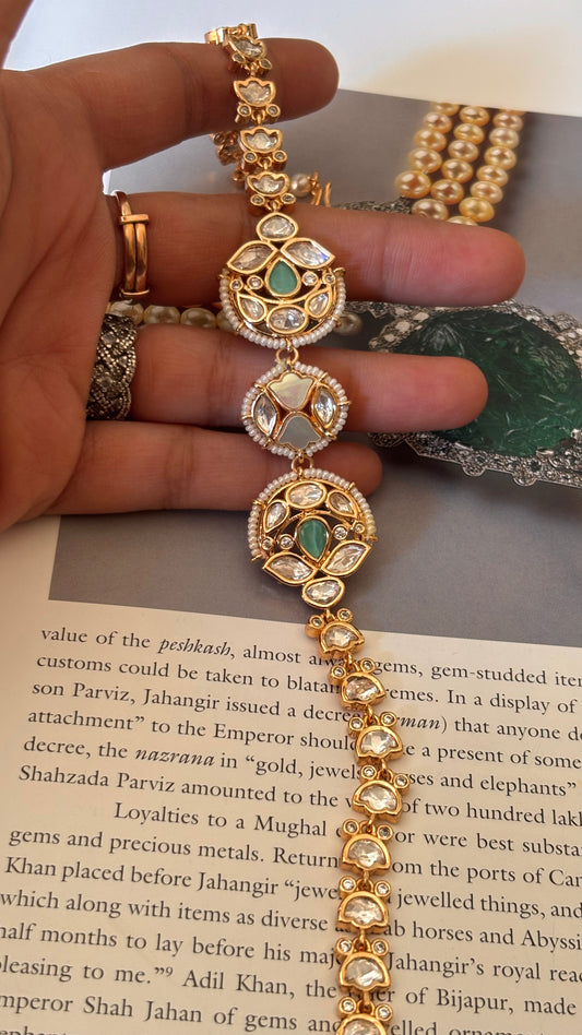 Mint with mother of pearl Kundan Mathapati