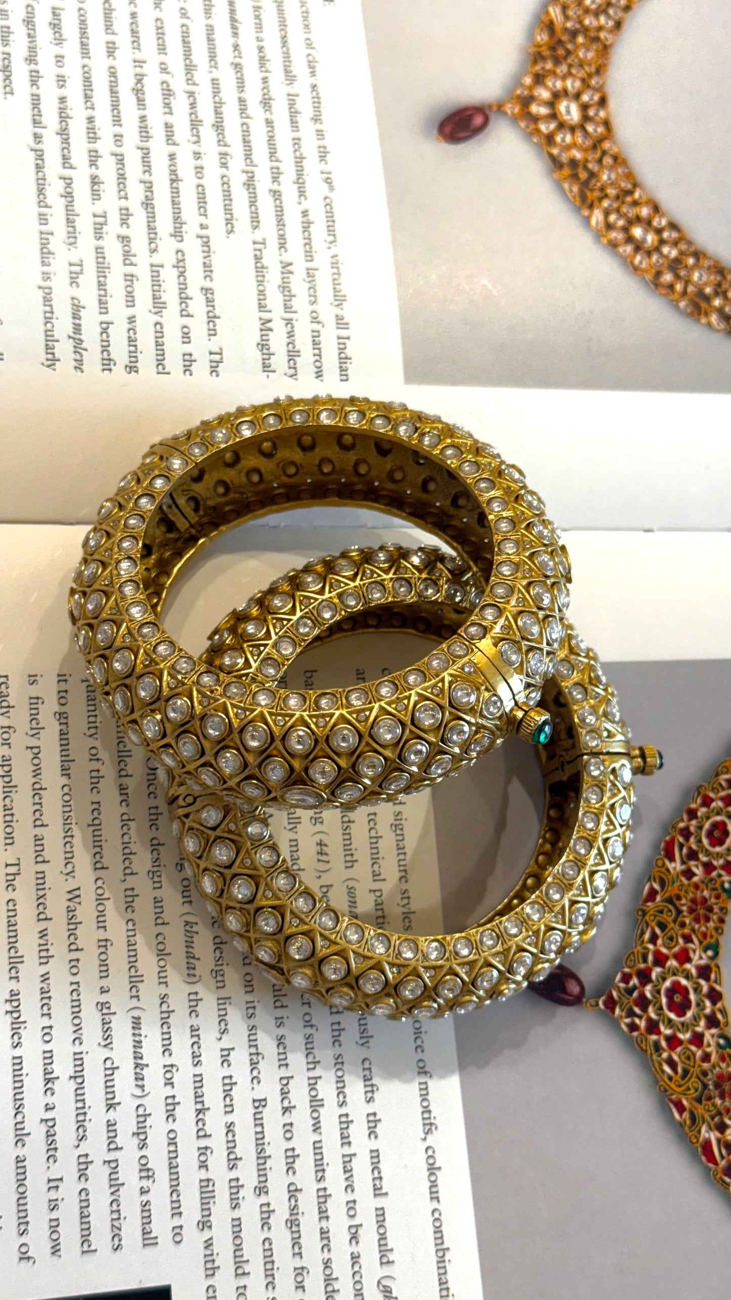 Real Moissanite jodha kada