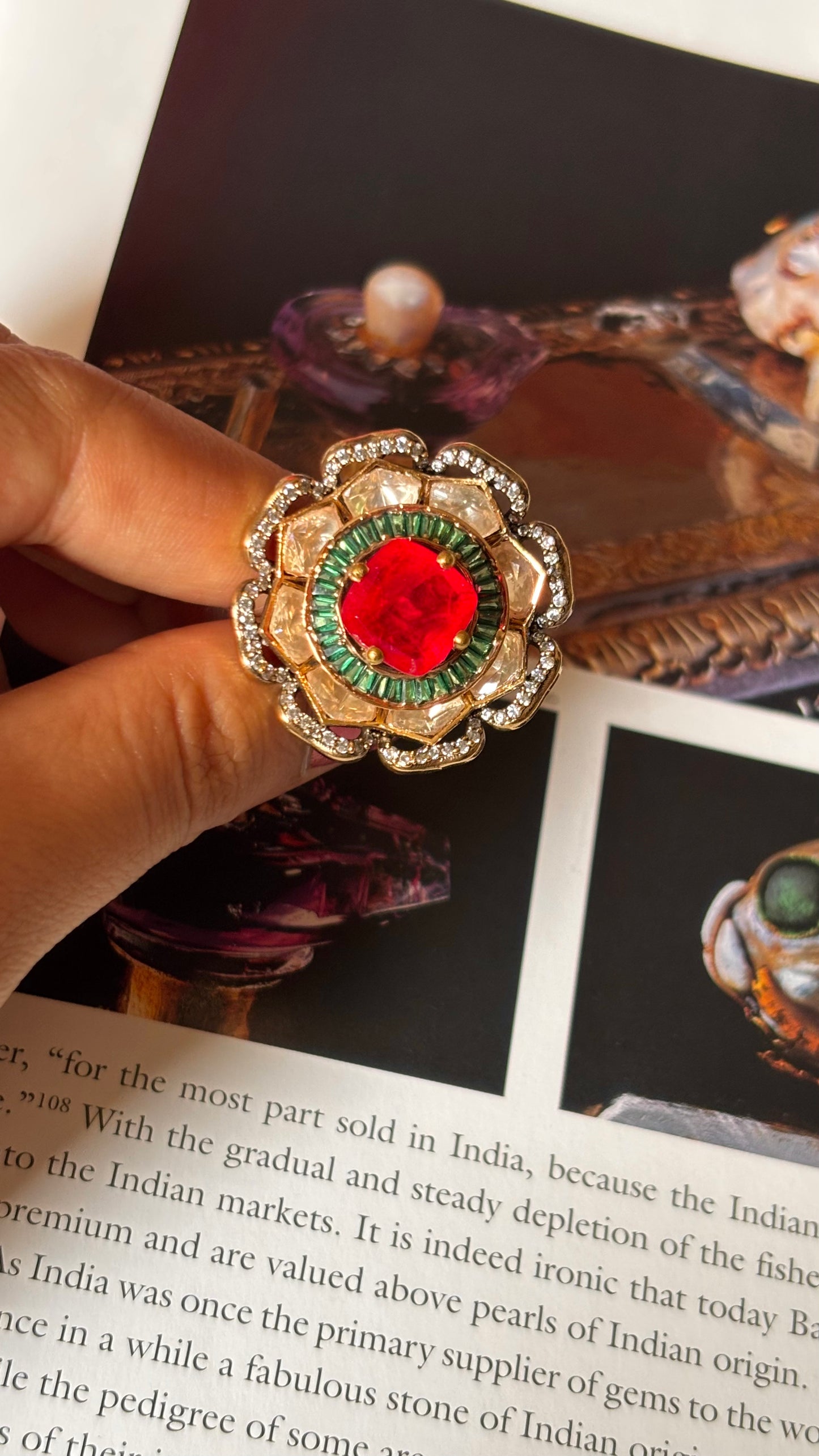 Floral peeli polki ruby & emerald ring