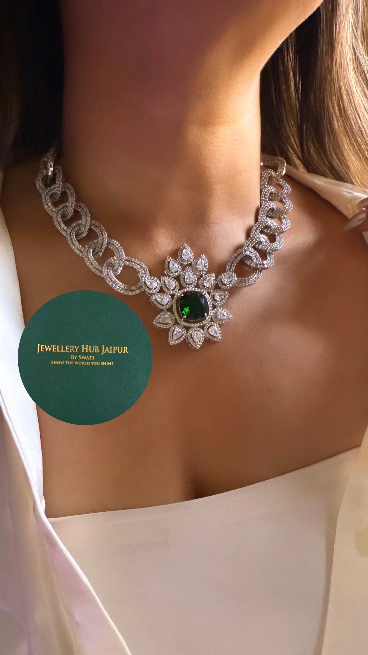 Emerald designer floral necklace