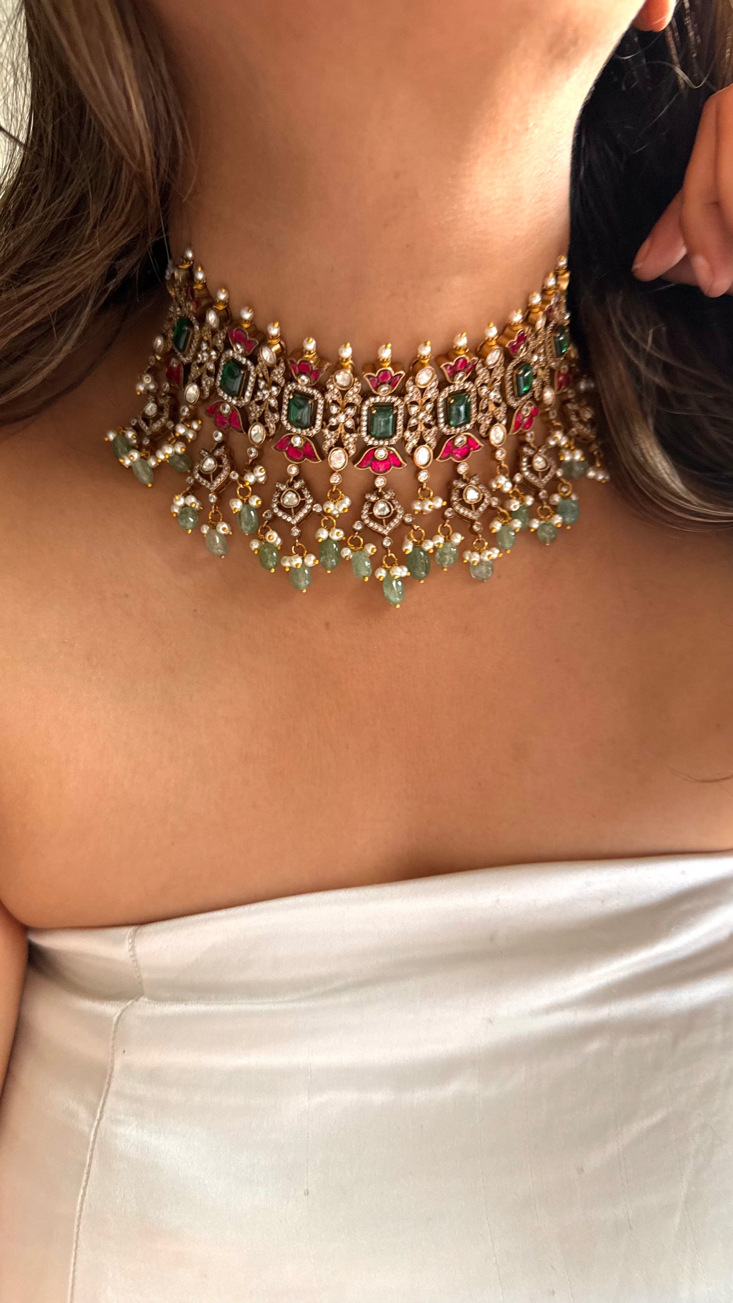 Bridal Asia inspired Emerald & Rani pink Mint drop Choker