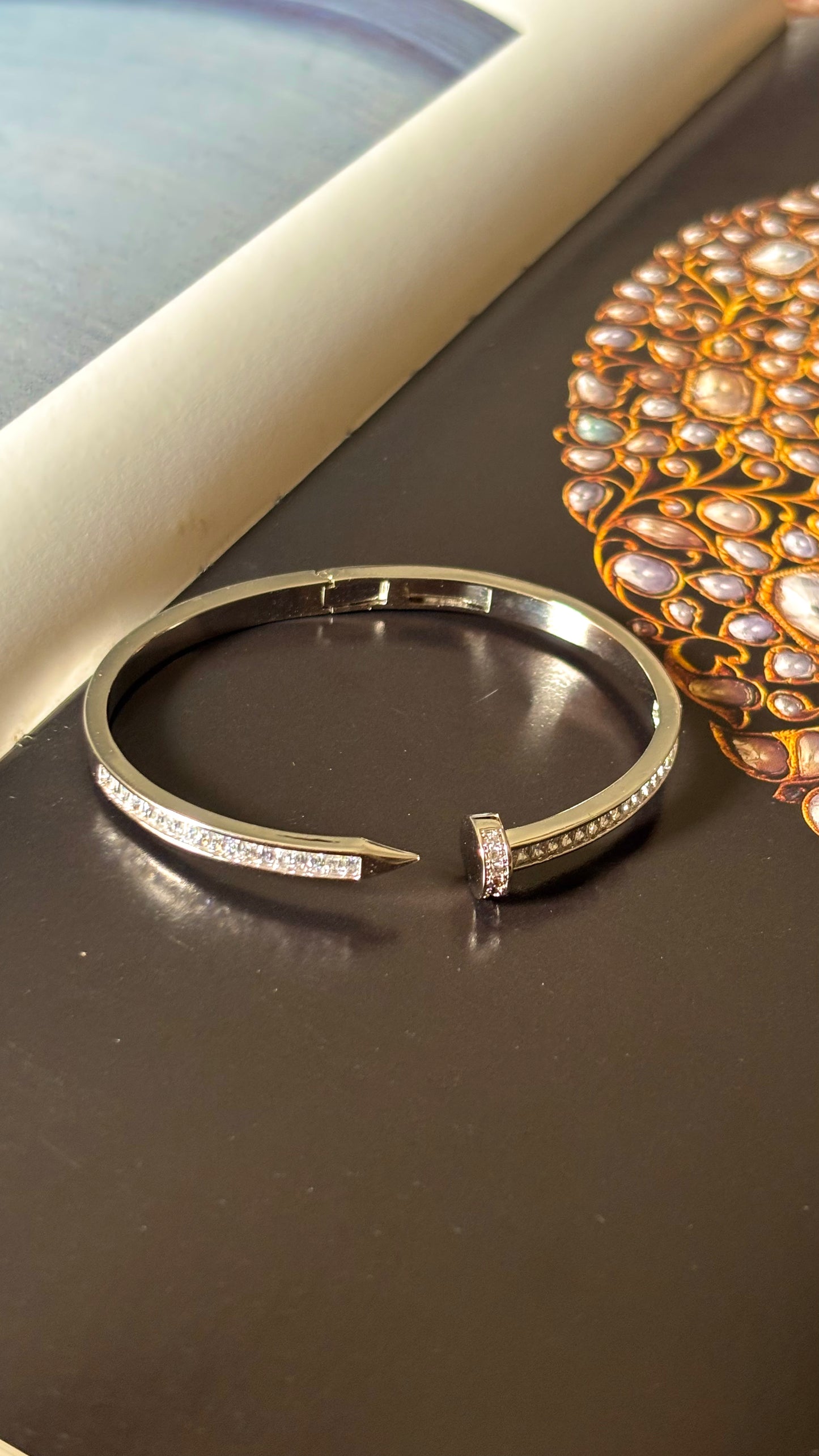 Silver Tone with diamond Open Nail Bracelet