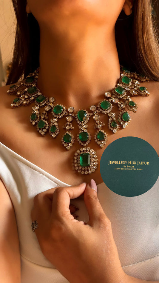 Emerald doublet heritage necklace set