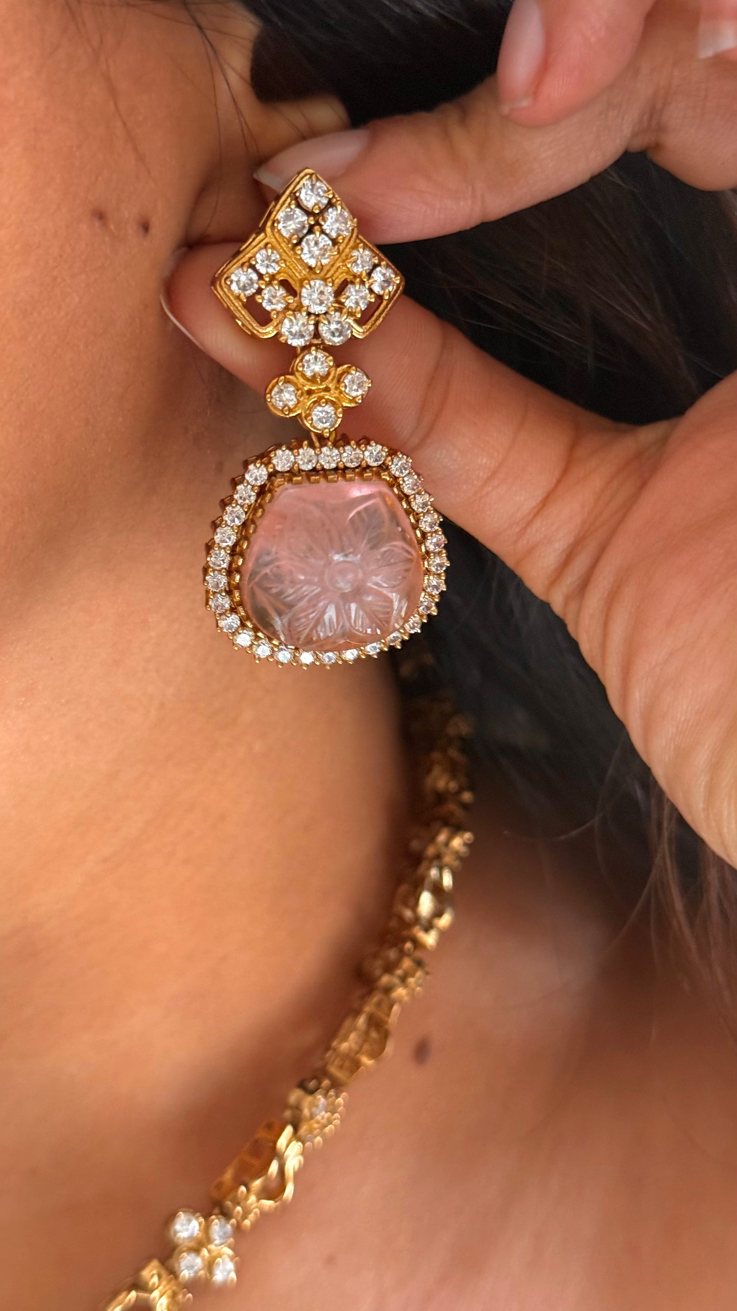 Necklace rose quartz  craving stone