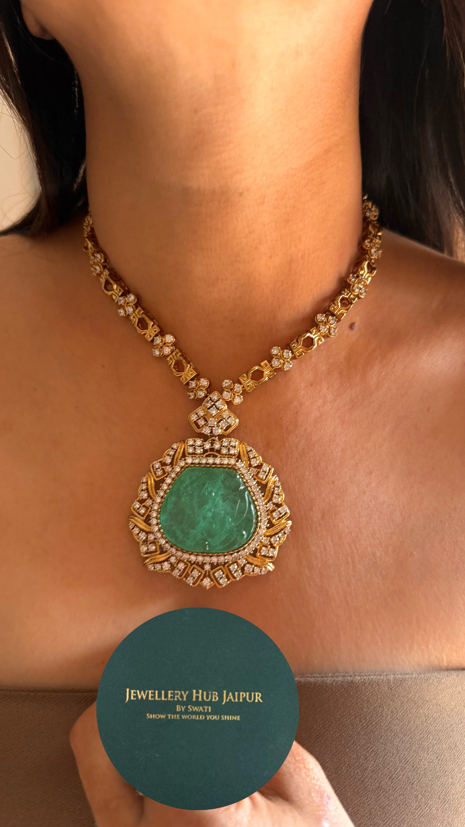Necklace mint carving stone set
